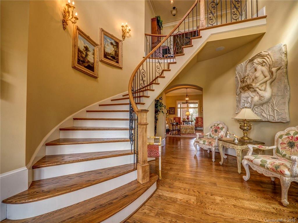 Pine Creek - Residential