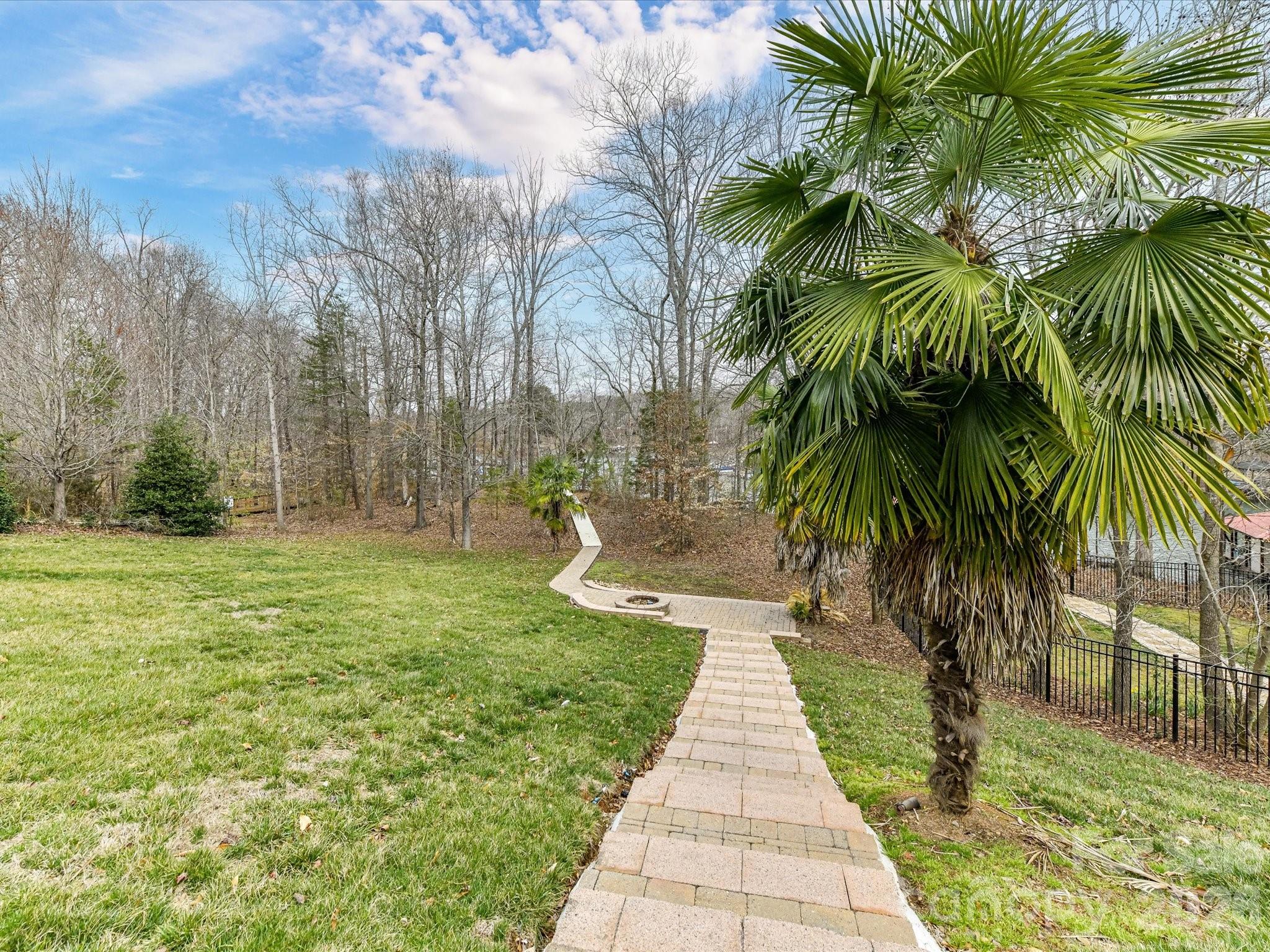 Mt Isle Harbor - Residential