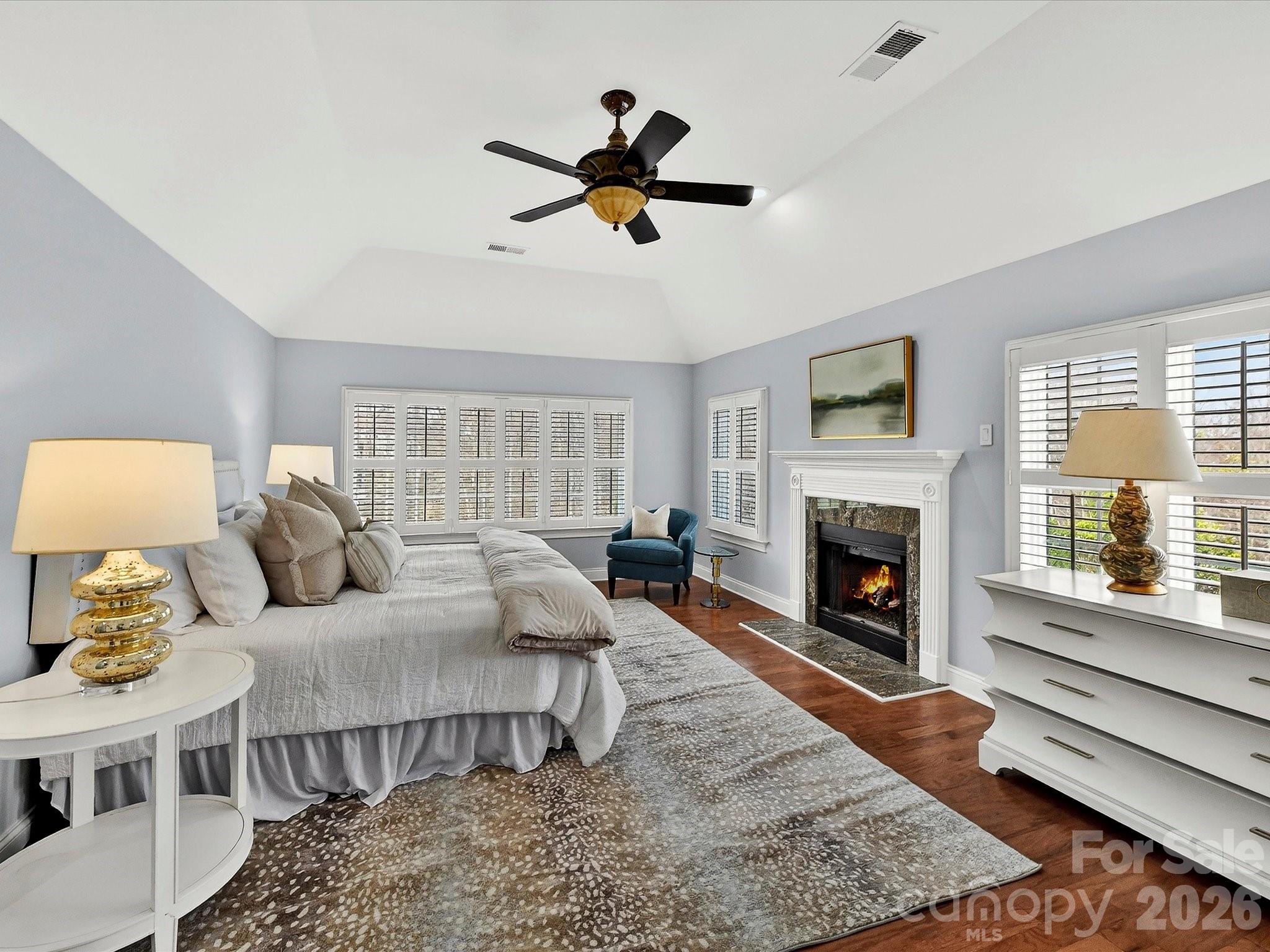 Mt Isle Harbor - Residential