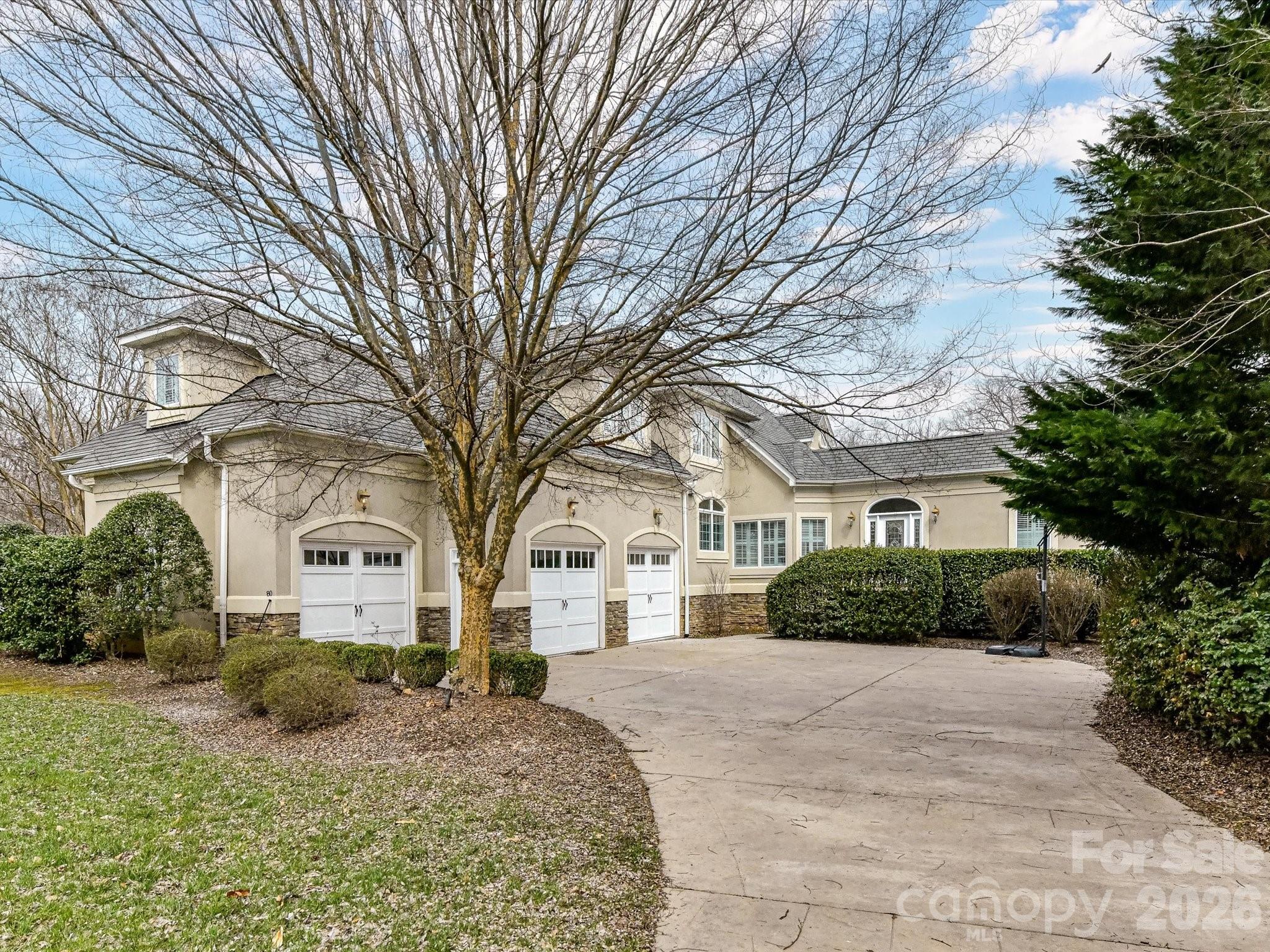 Mt Isle Harbor - Residential