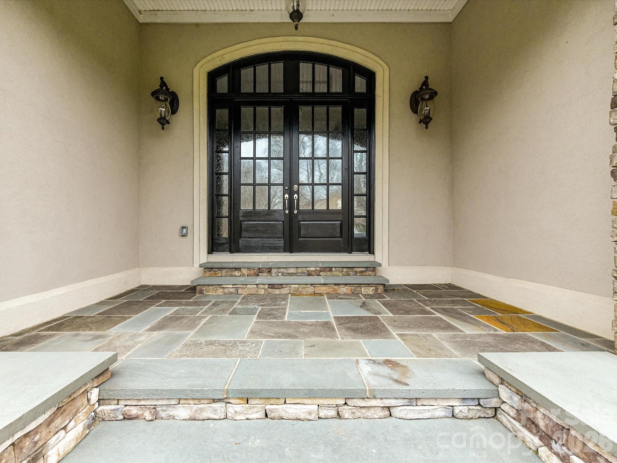 Mt Isle Harbor - Residential