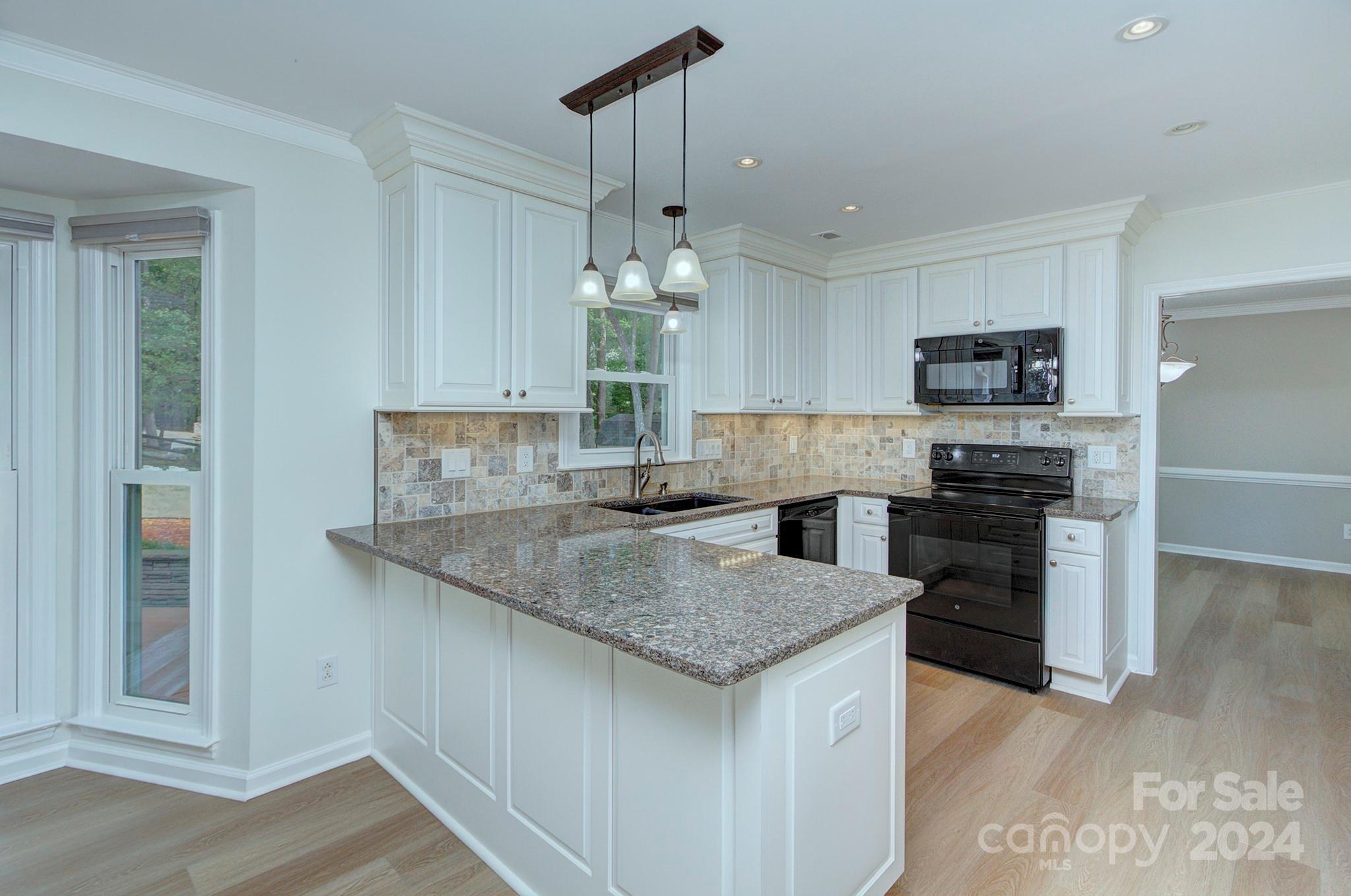 Cameron Wood - Residential