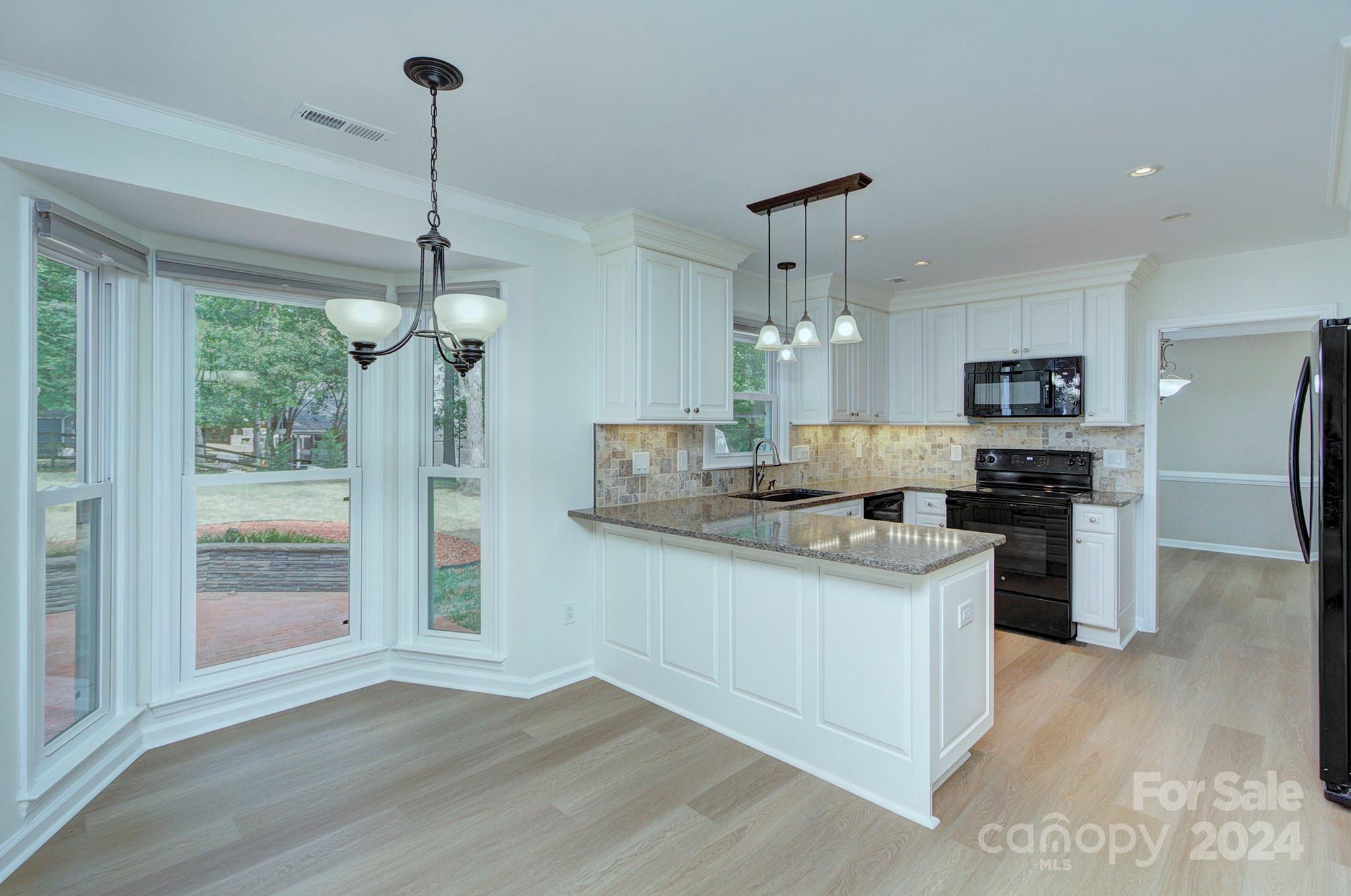 Cameron Wood - Residential