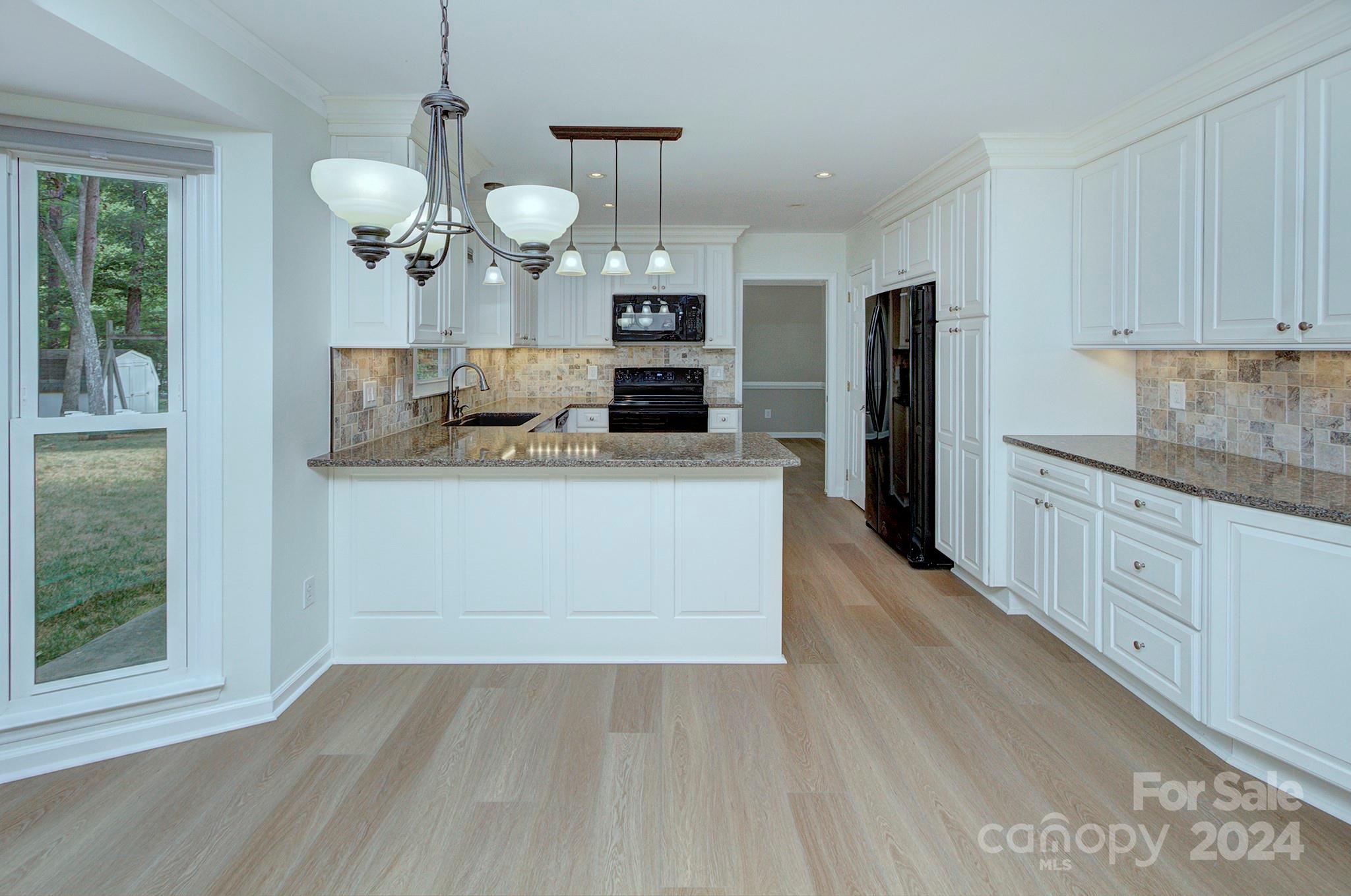 Cameron Wood - Residential