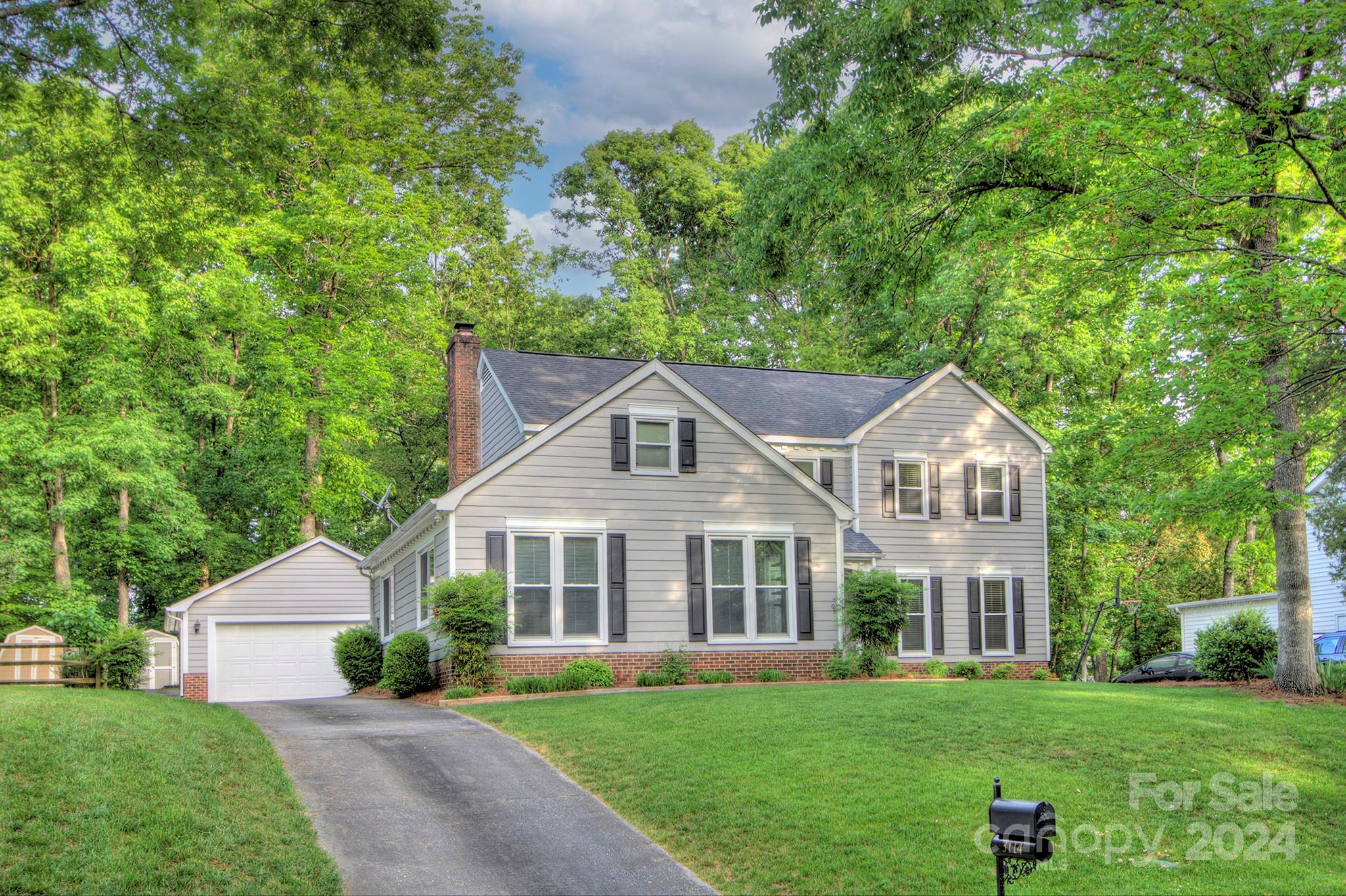 Cameron Wood - Residential