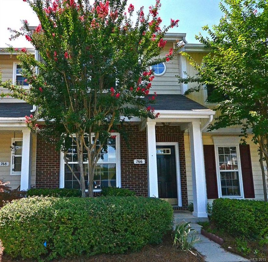 New carpet and fresh paint makes this home move in ready.  This townhome features 2 bedrooms and 2.5 bathrooms, open floor plan and fenced rear yard. Community amenities include pool, playground and recreation area. Close to dining, shopping and minutes to uptown Charlotte. This opportunity won't last, act quickly.