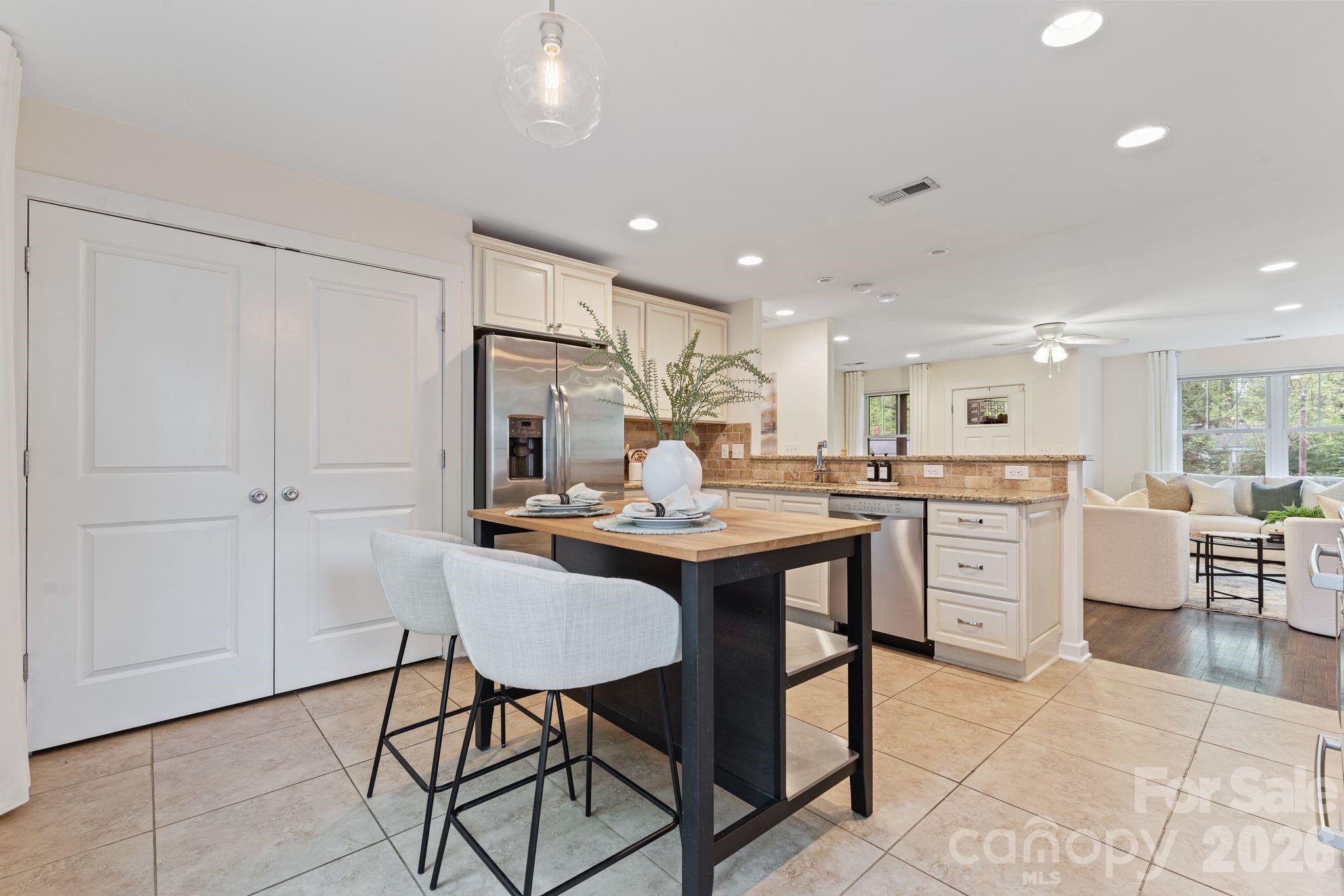 The Arts District - Residential