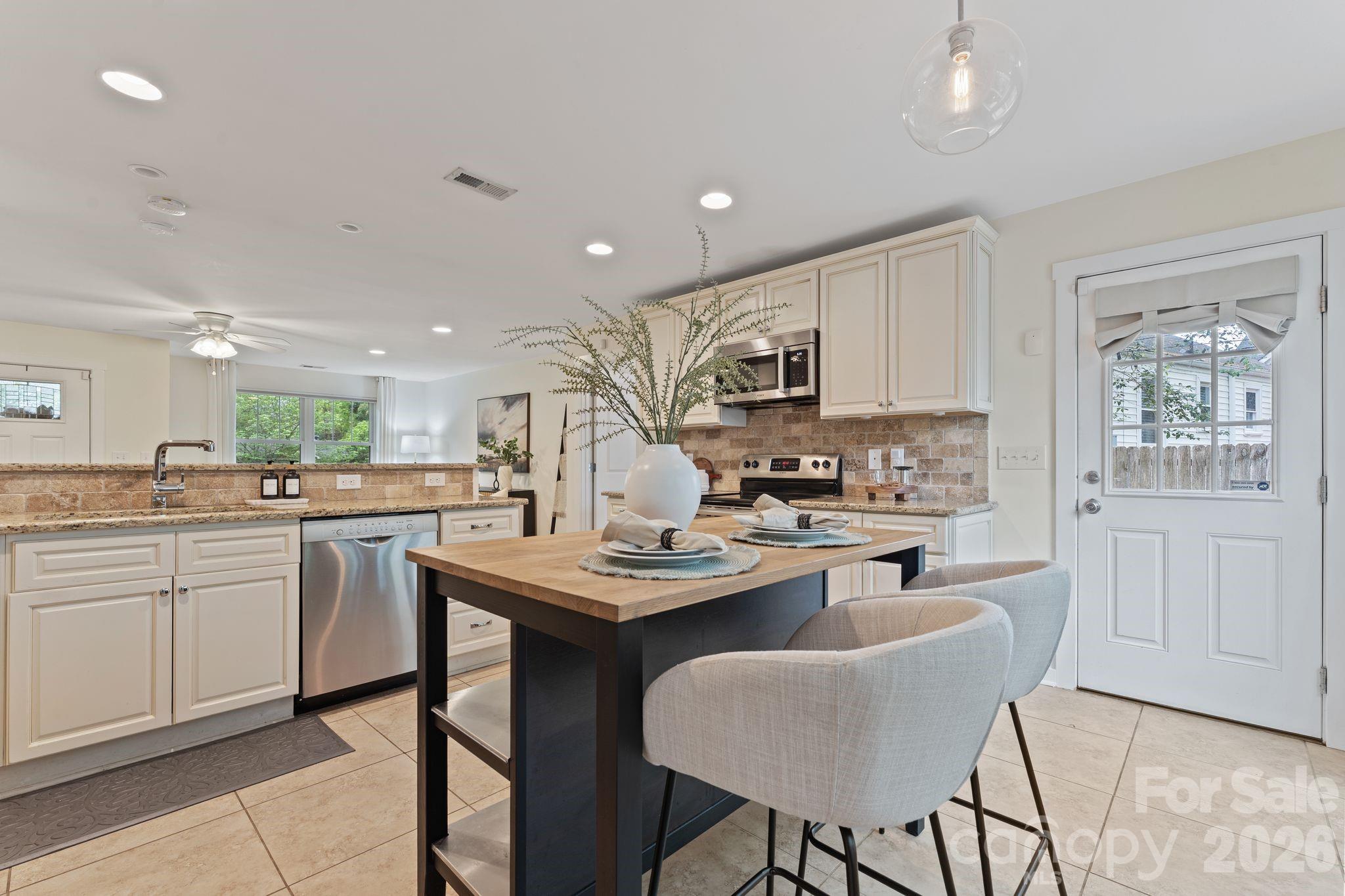 The Arts District - Residential