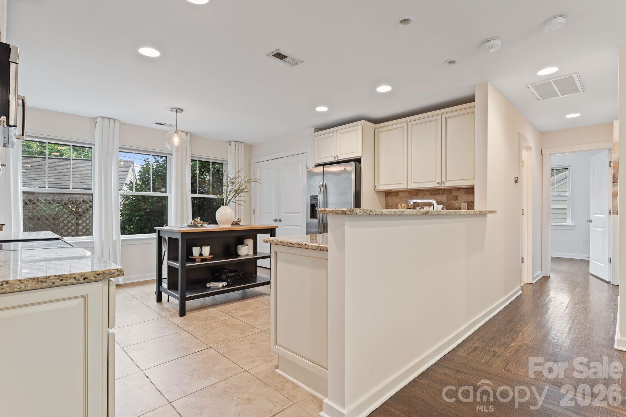 The Arts District - Residential