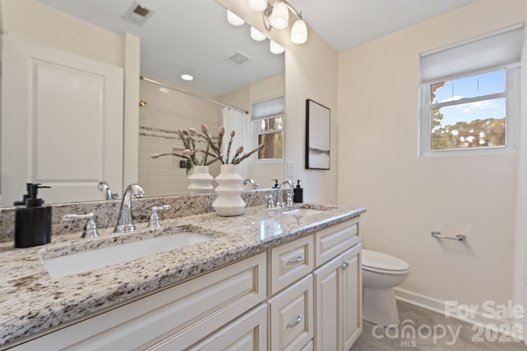 The Arts District - Residential