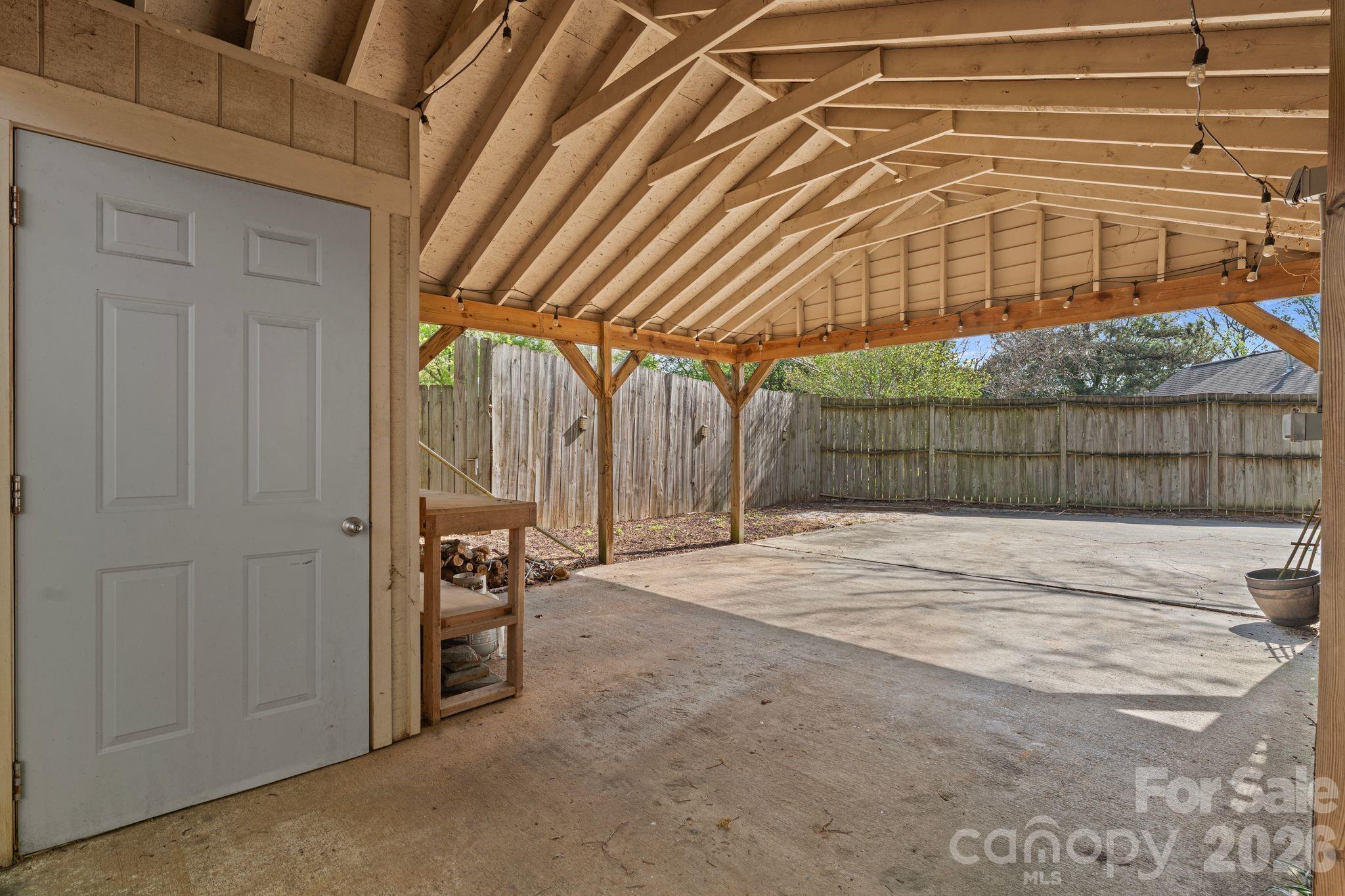 The Arts District - Residential