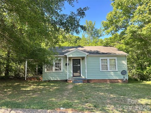 Photo of 359 Grice Street, Shelby, NC 28150 (MLS # 4379797)