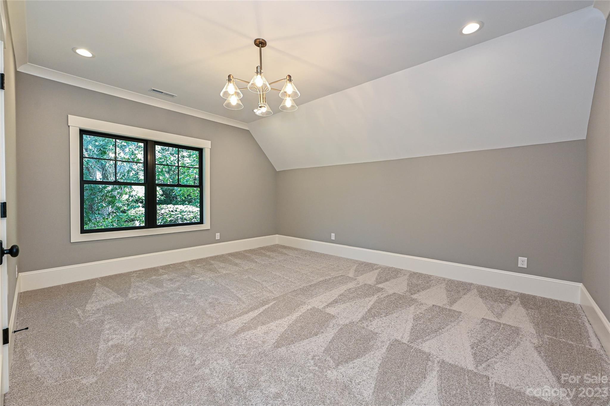 Reverdy Woods - Residential