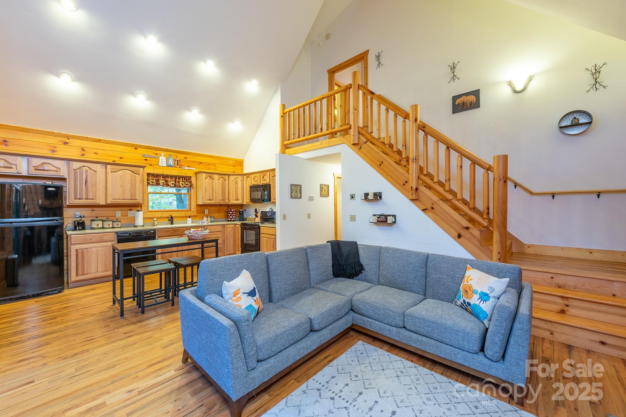 Sheepback Mountain - Residential