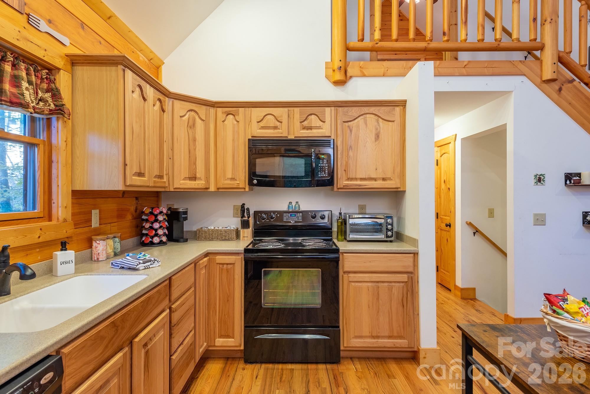 Sheepback Mountain - Residential