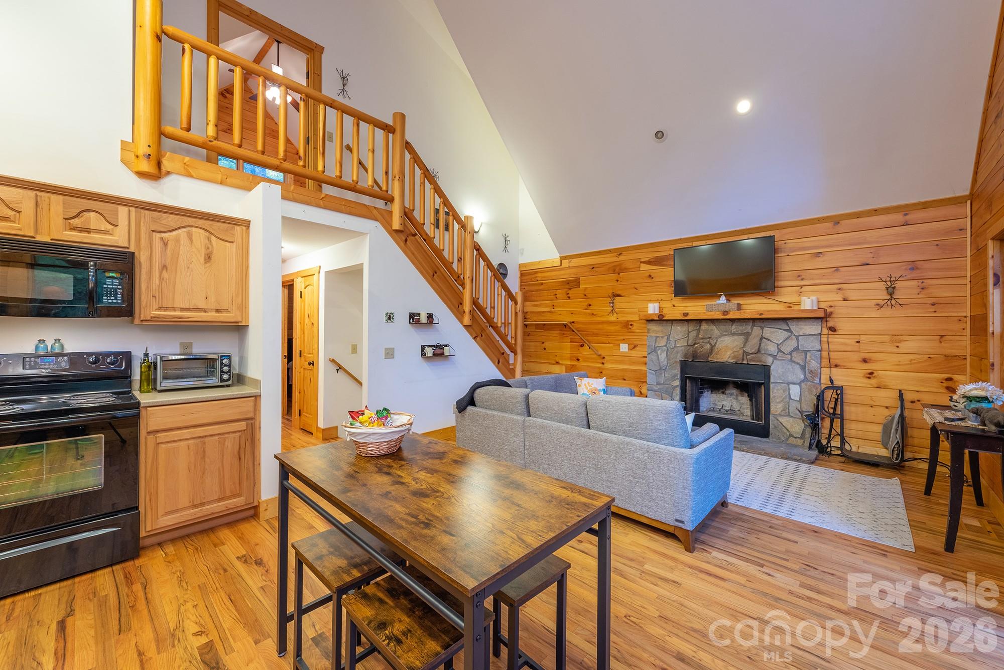 Sheepback Mountain - Residential