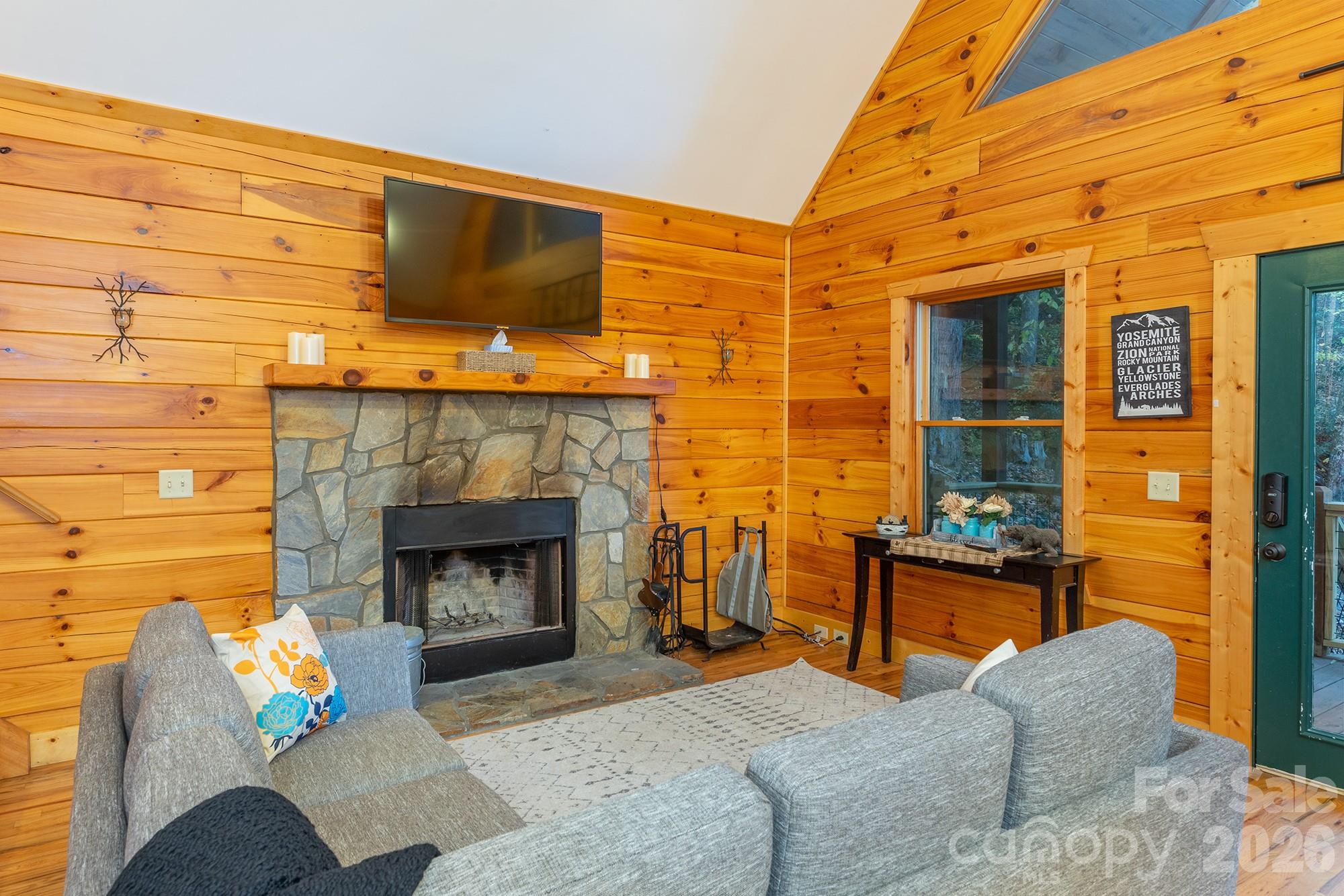 Sheepback Mountain - Residential