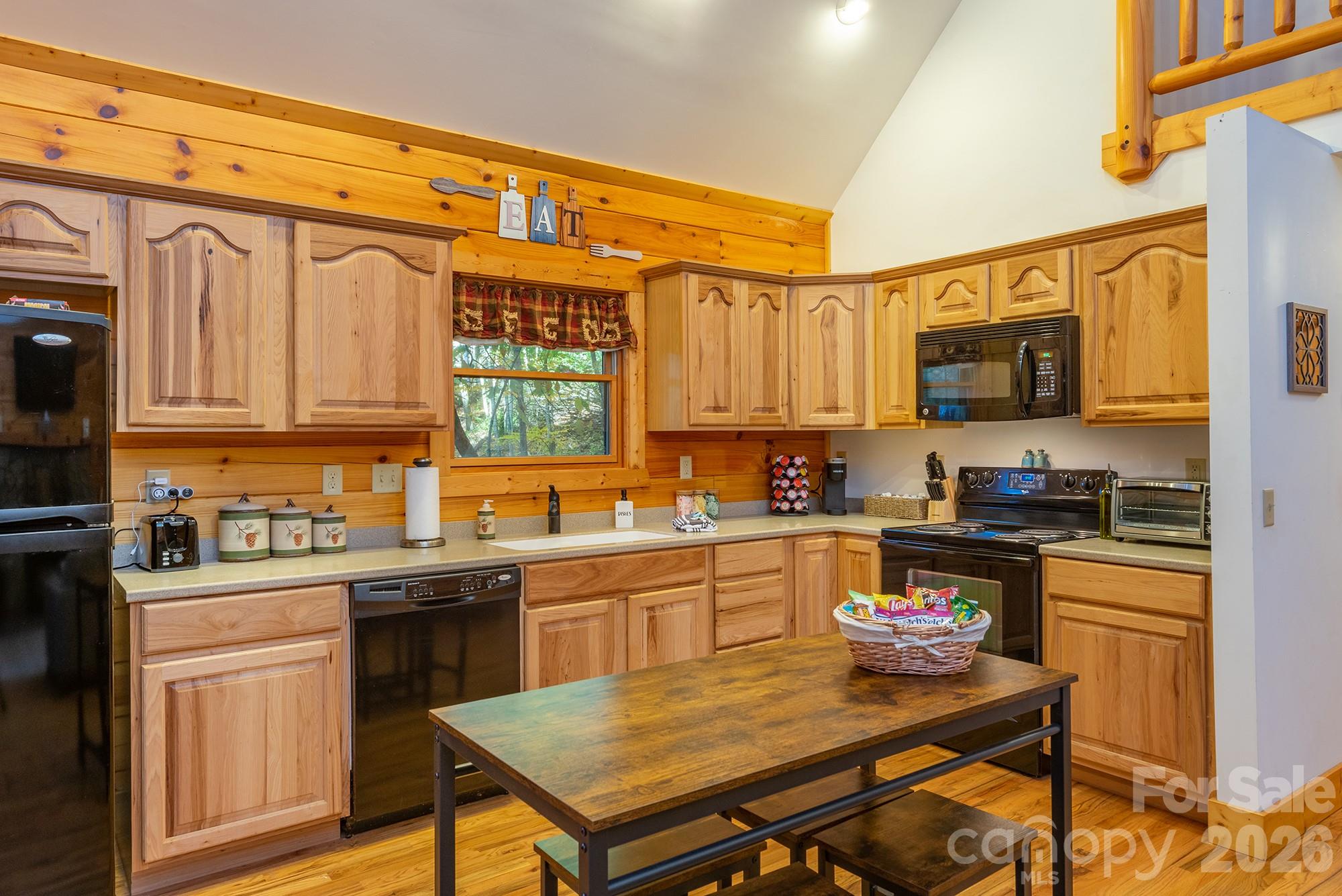 Sheepback Mountain - Residential