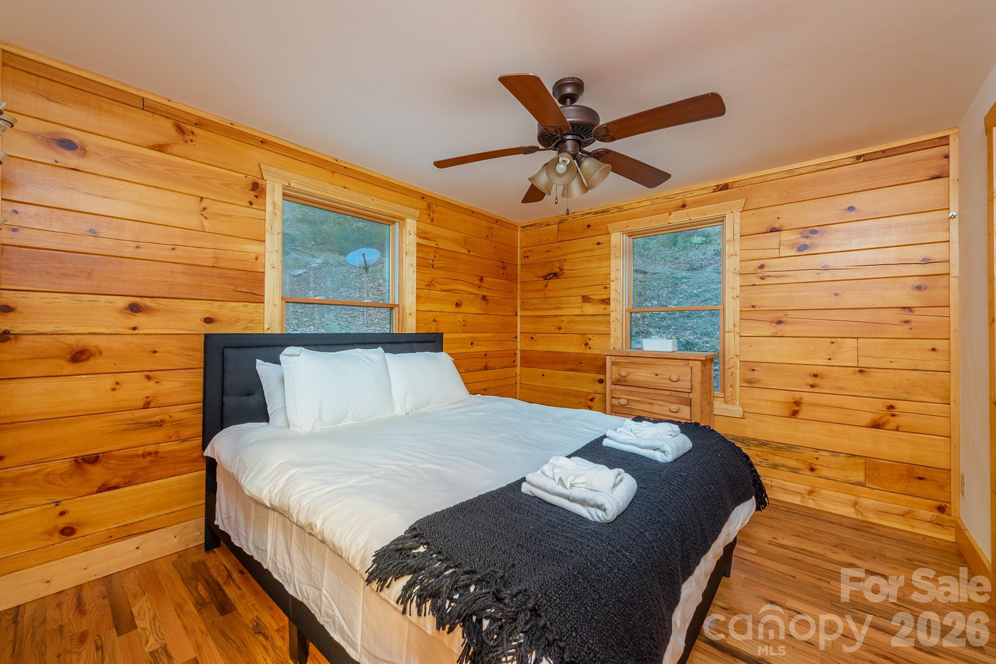 Sheepback Mountain - Residential