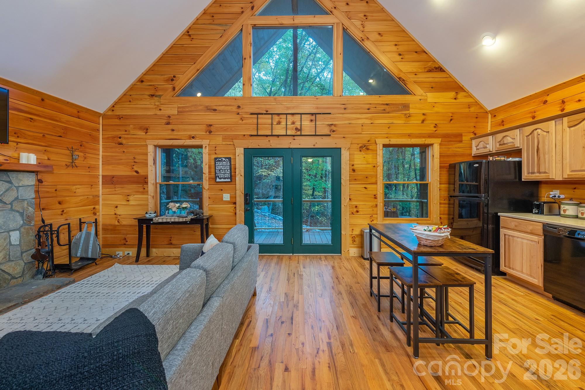 Sheepback Mountain - Residential