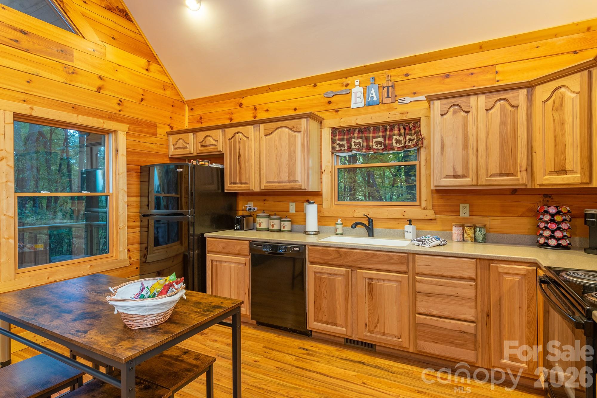 Sheepback Mountain - Residential