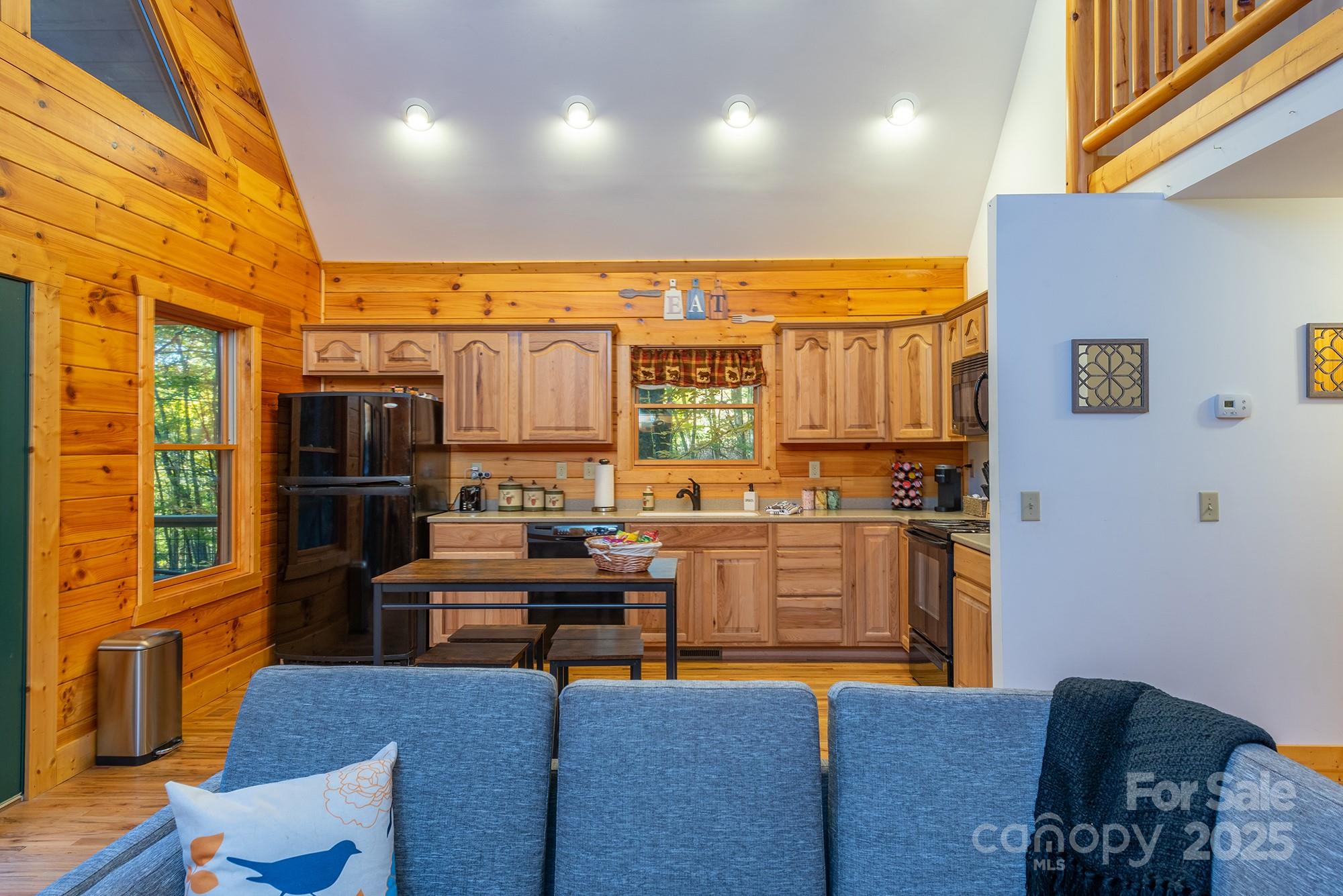 Sheepback Mountain - Residential