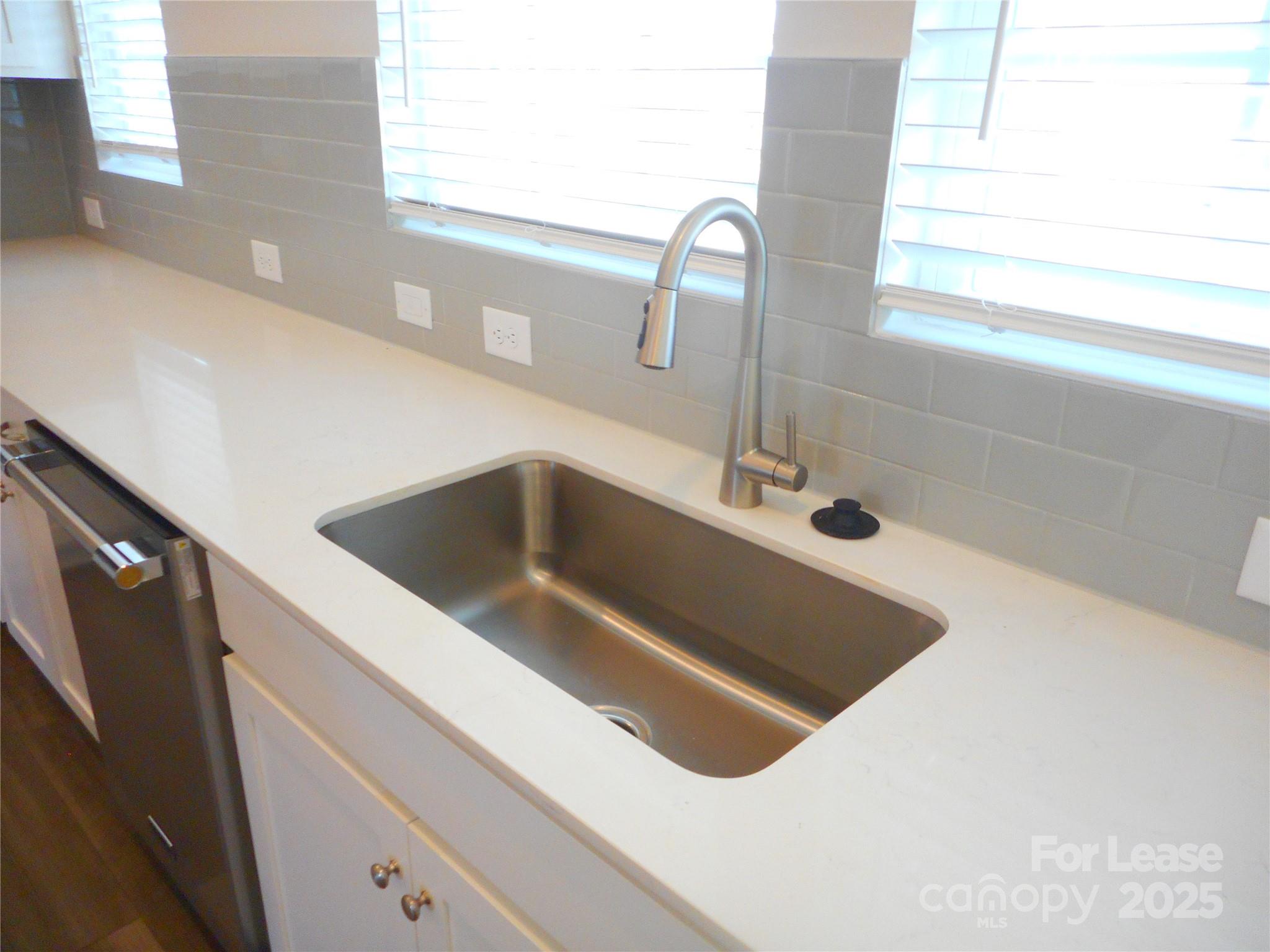 Elizabeth - Residential Lease