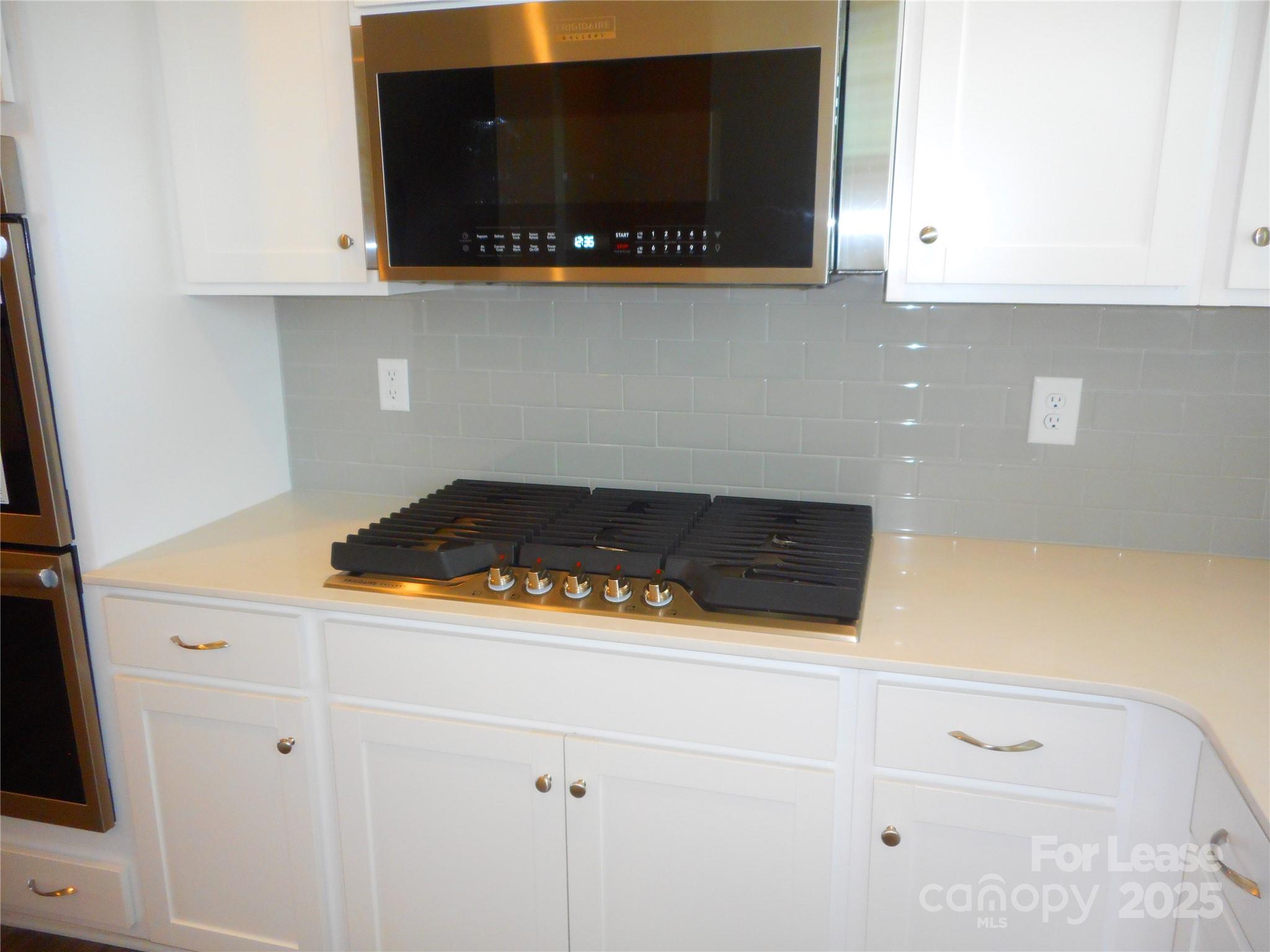 Elizabeth - Residential Lease