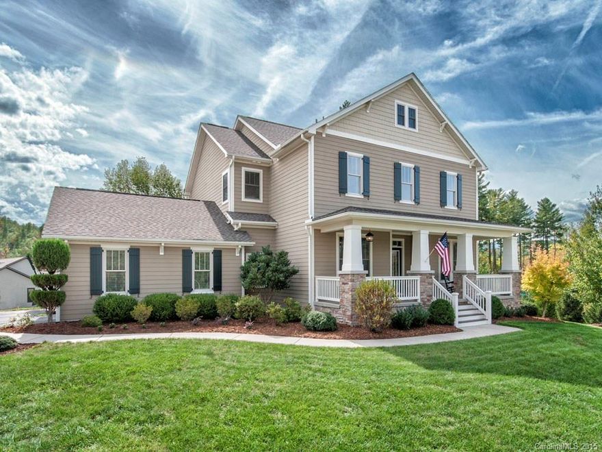 Impeccably maintained 4BR/3BA Craftsman style home in Biltmore Lake. Beautifully landscaped, elevated yard w/360-degree views. Well-established area in Biltmore Lake on quiet cul-de-sac street w/easy lake access. Interior has exceptional upgrades w/high end appliances, lighting & plumbing fixtures, & vast bonus room. Excellent opportunity to add square footage with full, partially finished walkout basement. Wonderful opportunity to own exceptional home in this desirable lake-centered community.