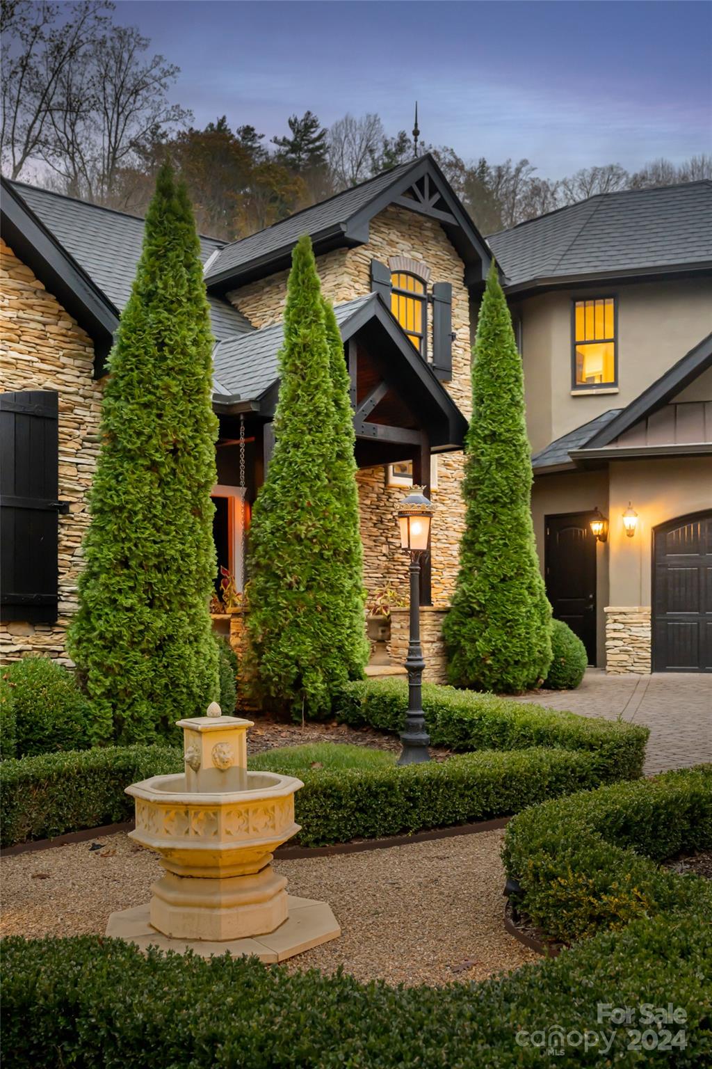 Reynolds Mountain - Residential