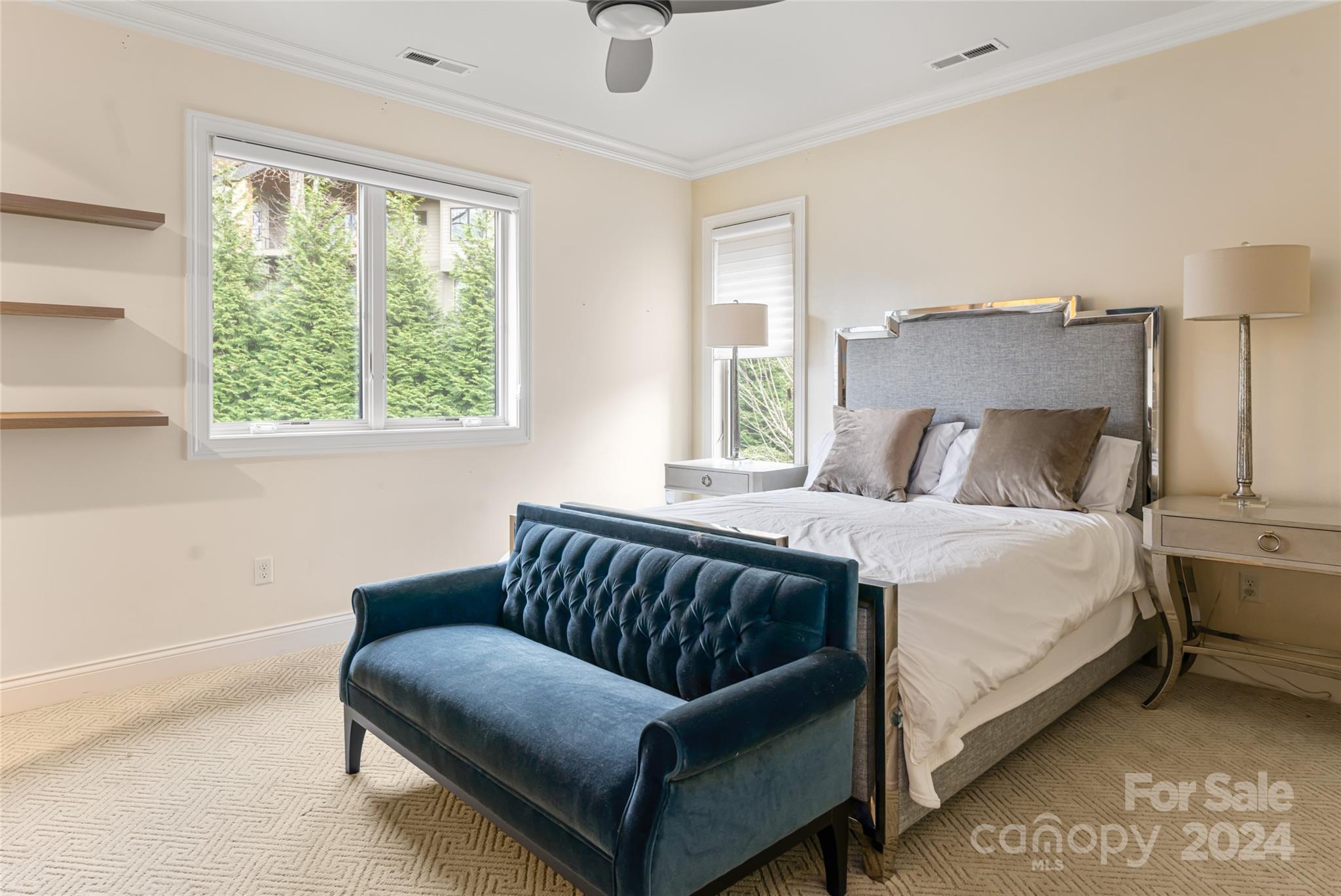 Reynolds Mountain - Residential