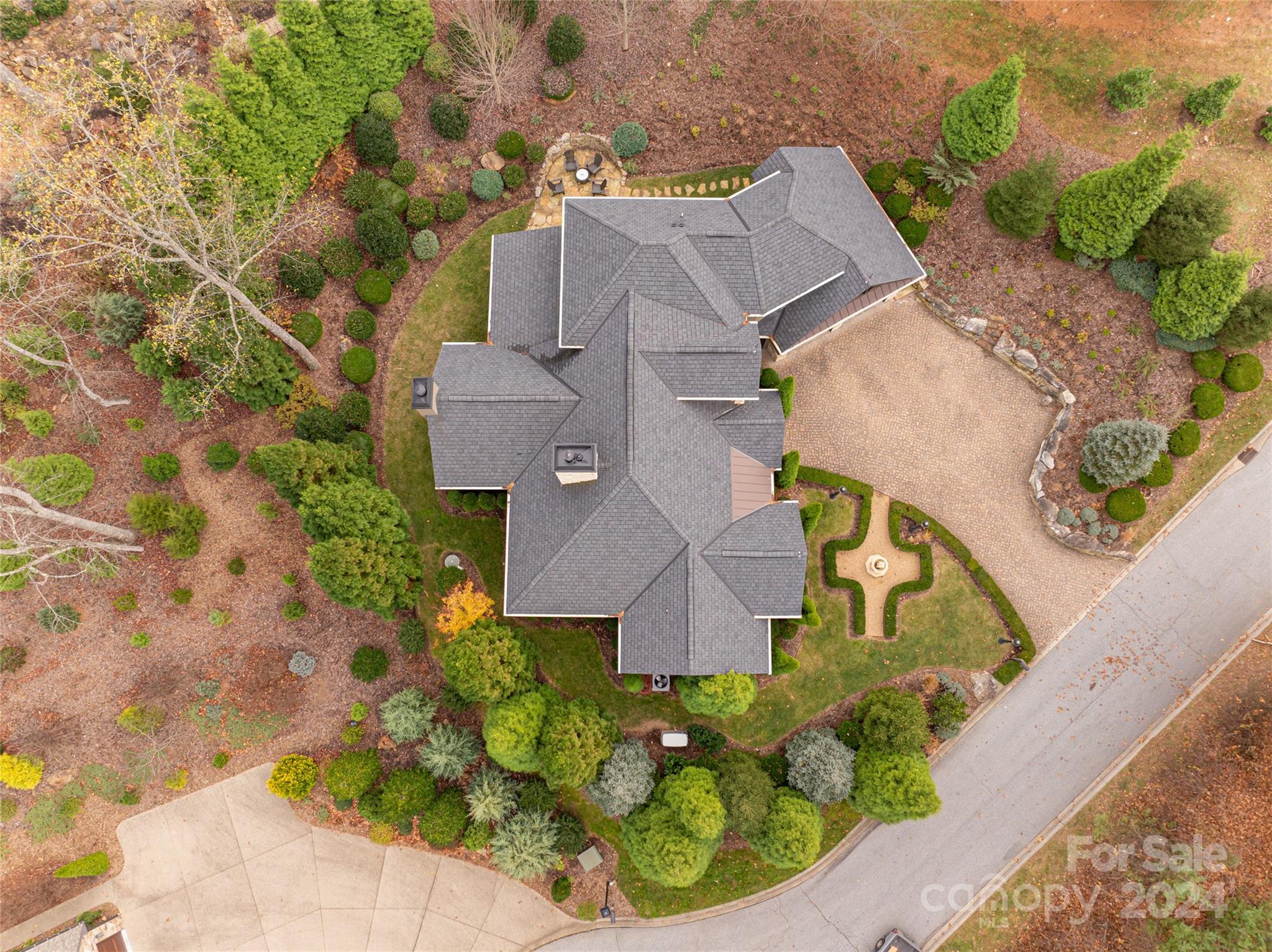 Reynolds Mountain - Residential