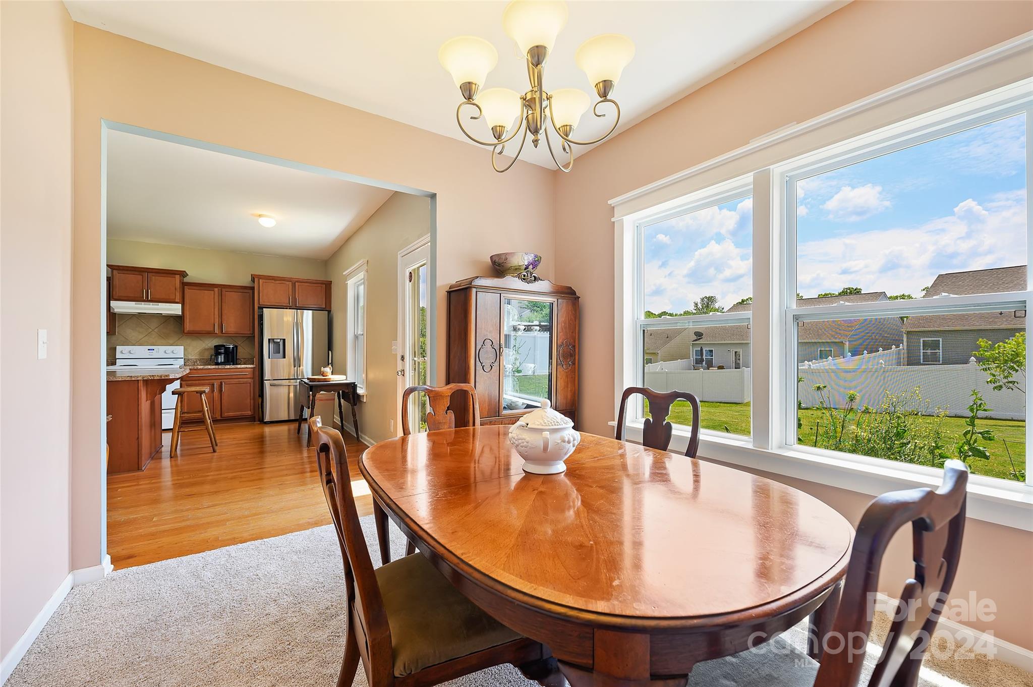 Newport Lakes - Residential