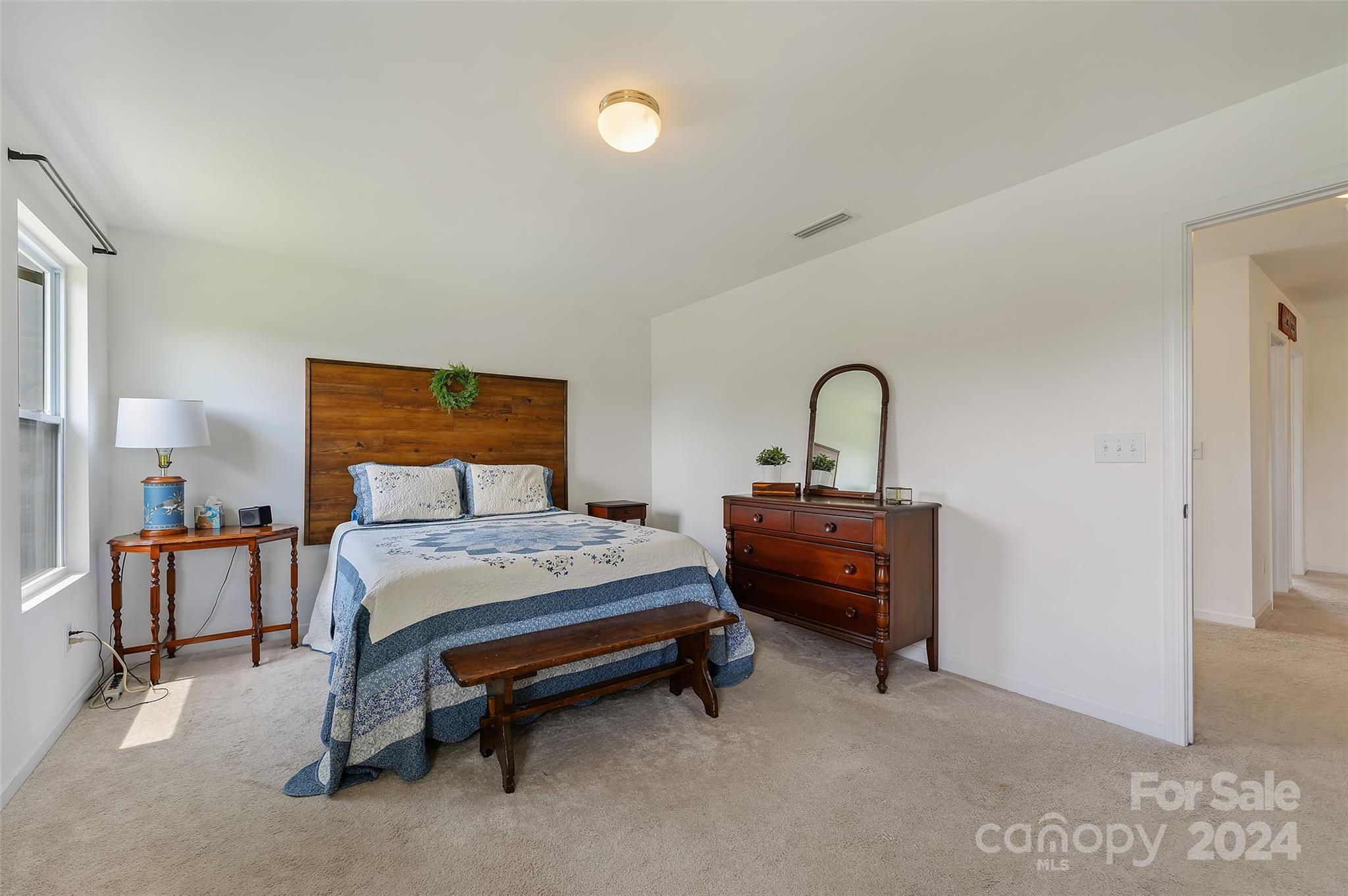 Newport Lakes - Residential