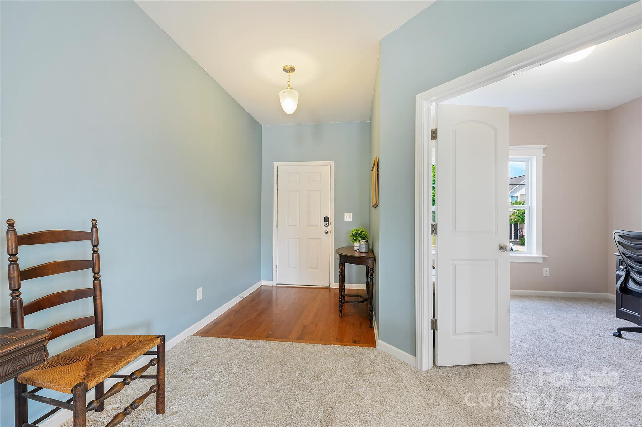 Newport Lakes - Residential