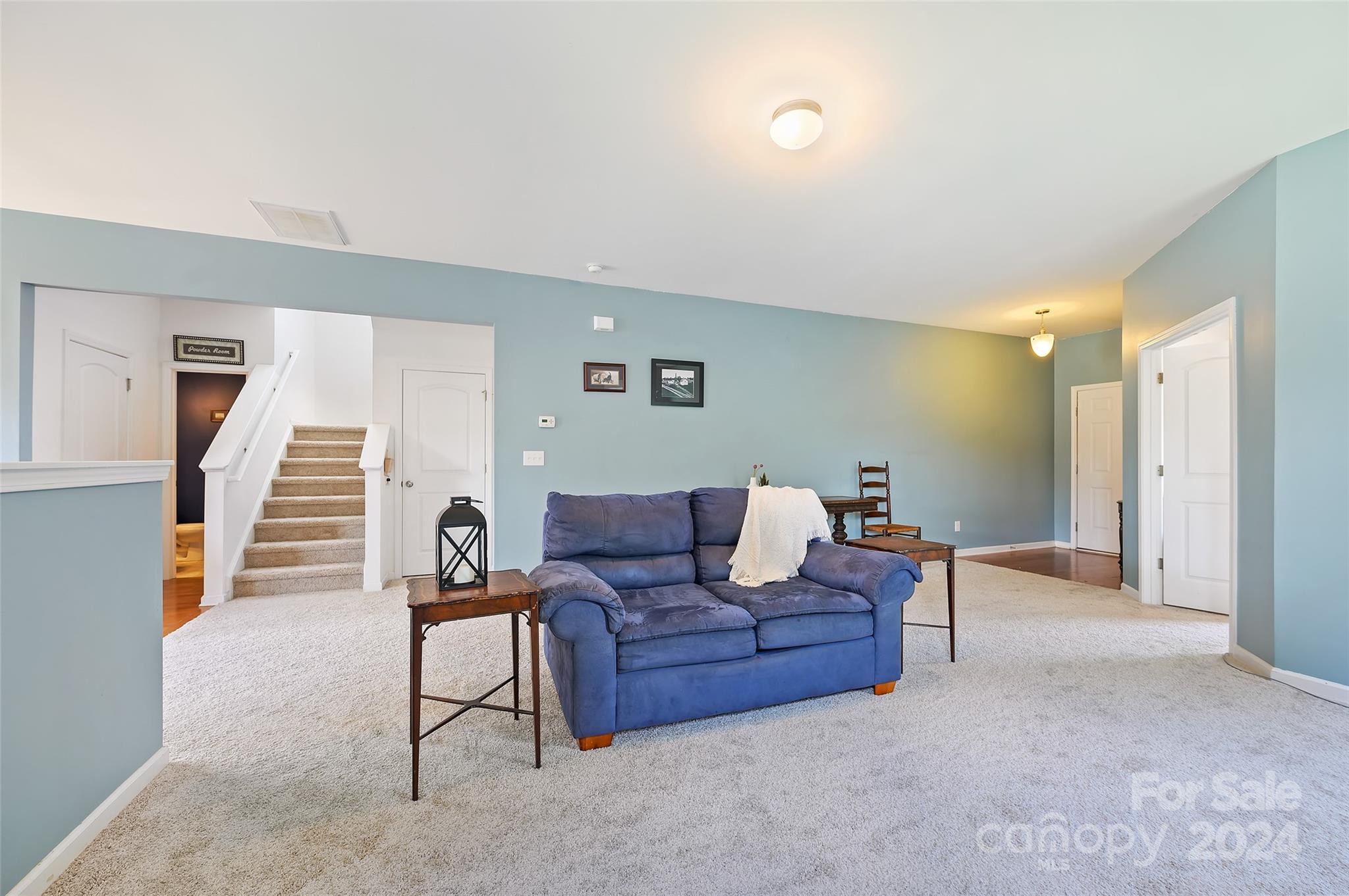 Newport Lakes - Residential