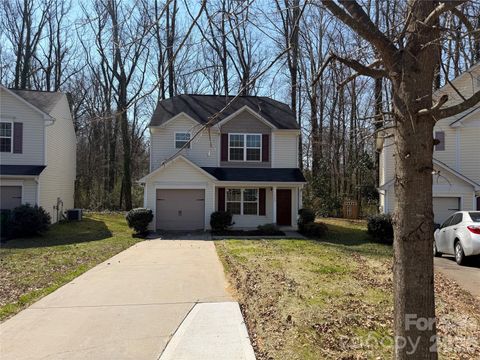 1240 Pinehaven Court Charlotte NC 28215