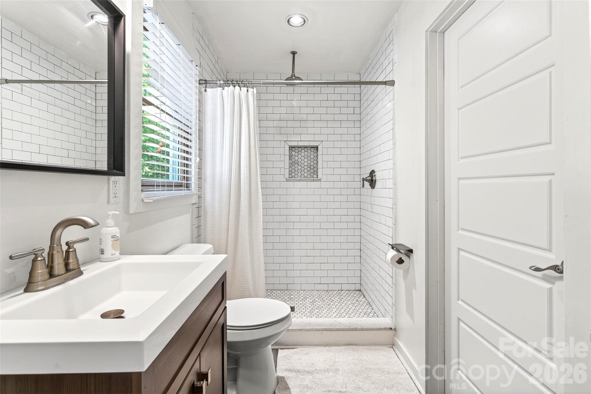 none - Residential Income