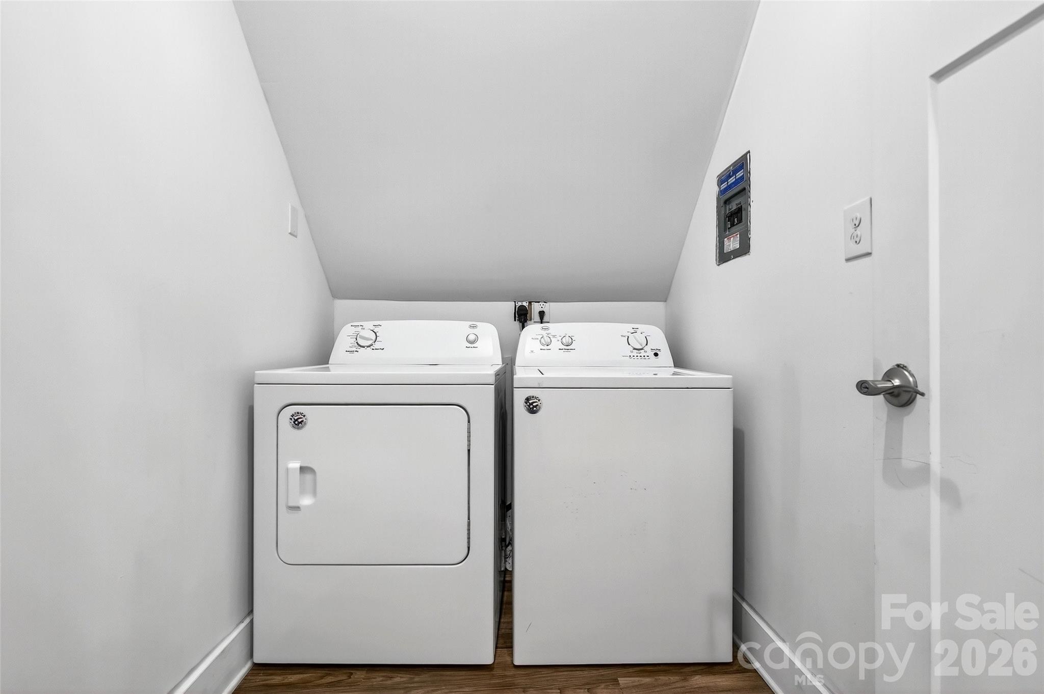 none - Residential Income