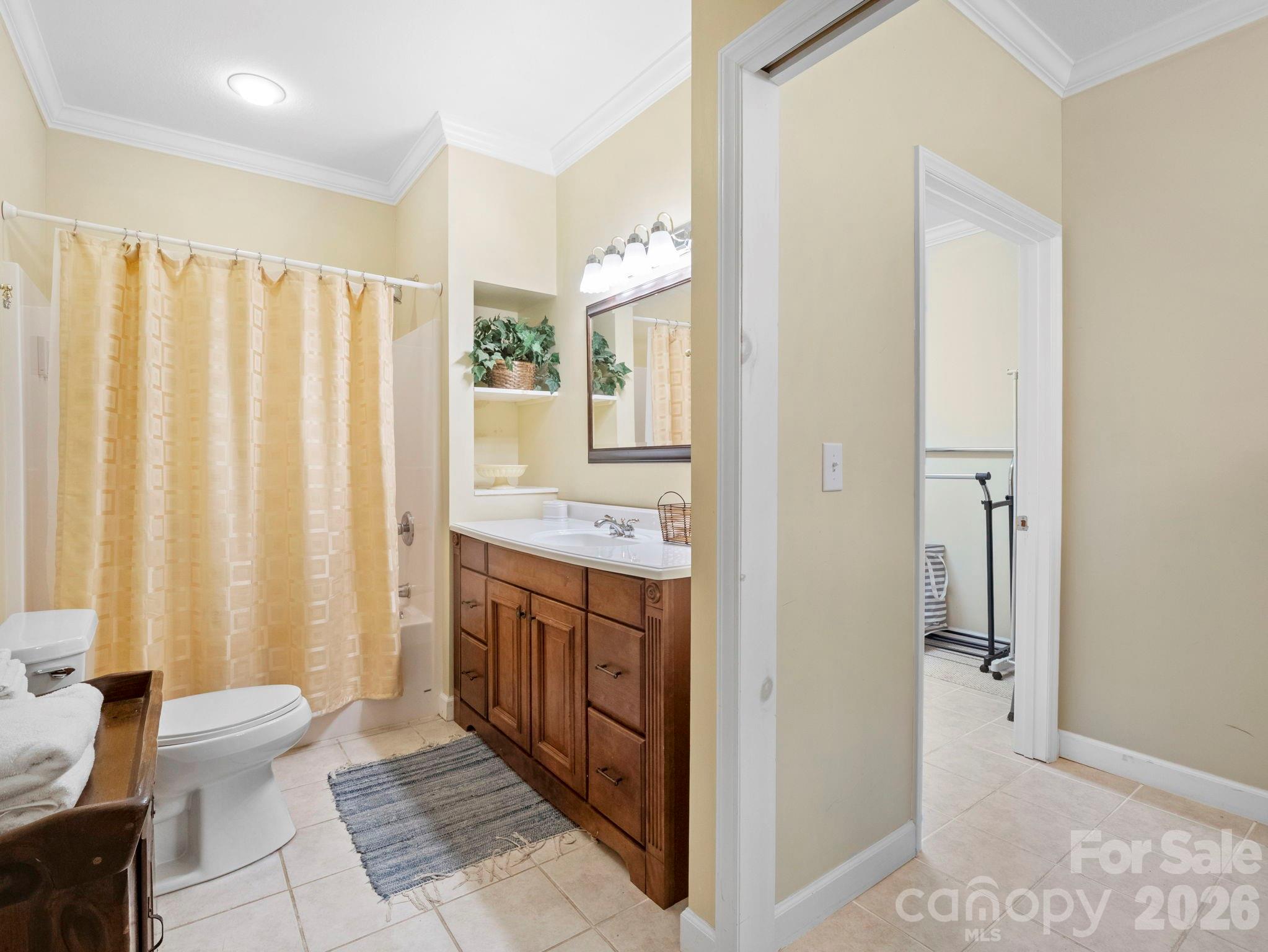 Rumbling Bald on Lake Lure - Residential