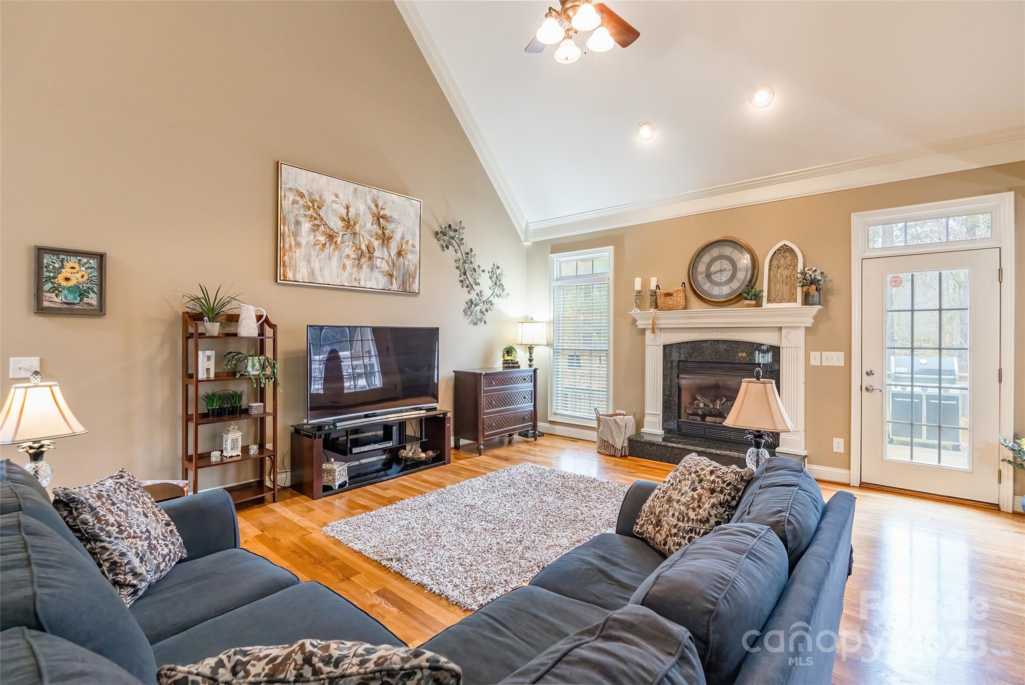 Mariners Bluff - Residential