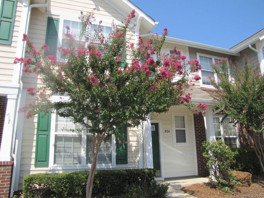 Lovely 3 bedroom, 2.5 bath townhome w/open floor plan, great room w/fireplace open to dining area and kitchen, lots of cabinets, pantry, all appliances stay (New Stove) including washer and New dryer. Large den, new laminate floors throughout main living areas, new heat pump in 2015, Private patio/fenced yard, outside storage. Community pool, playground. Fort Mill Schools, Close to I77, restaurants and shopping. Won't last!