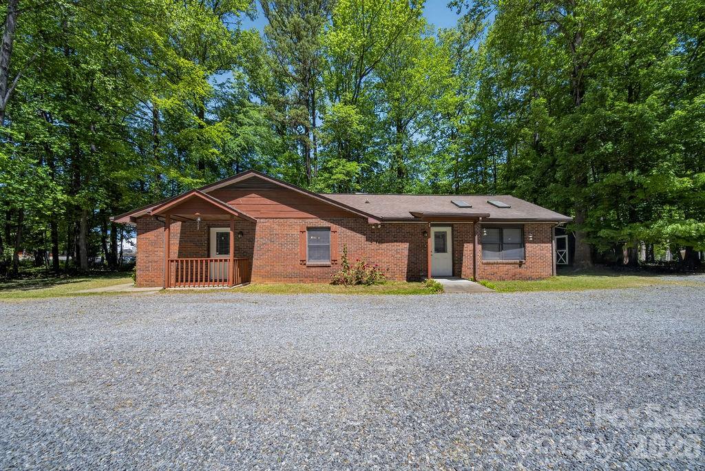 1908 W Sugar Creek Road