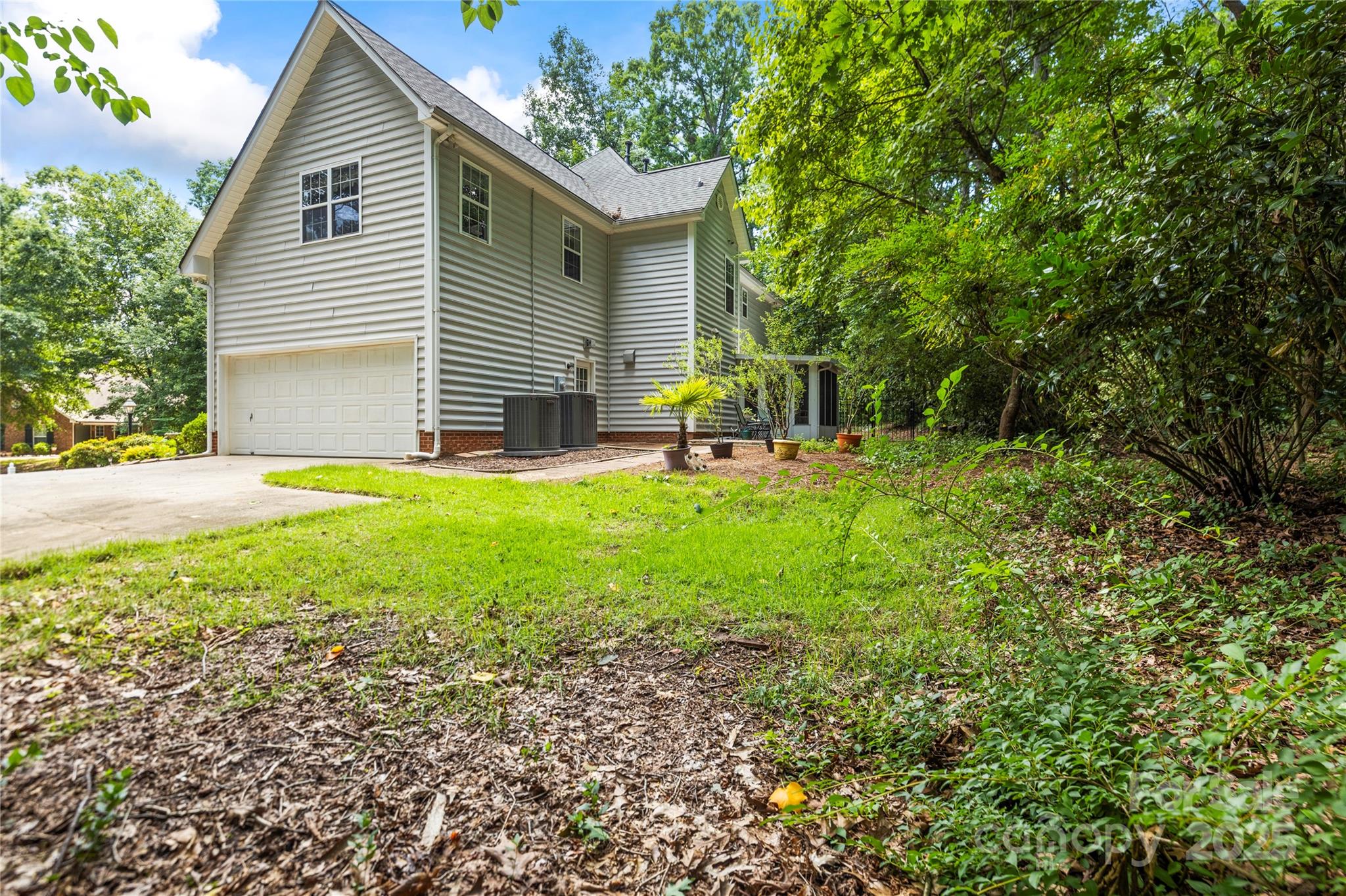 Hunters Bluff - Residential