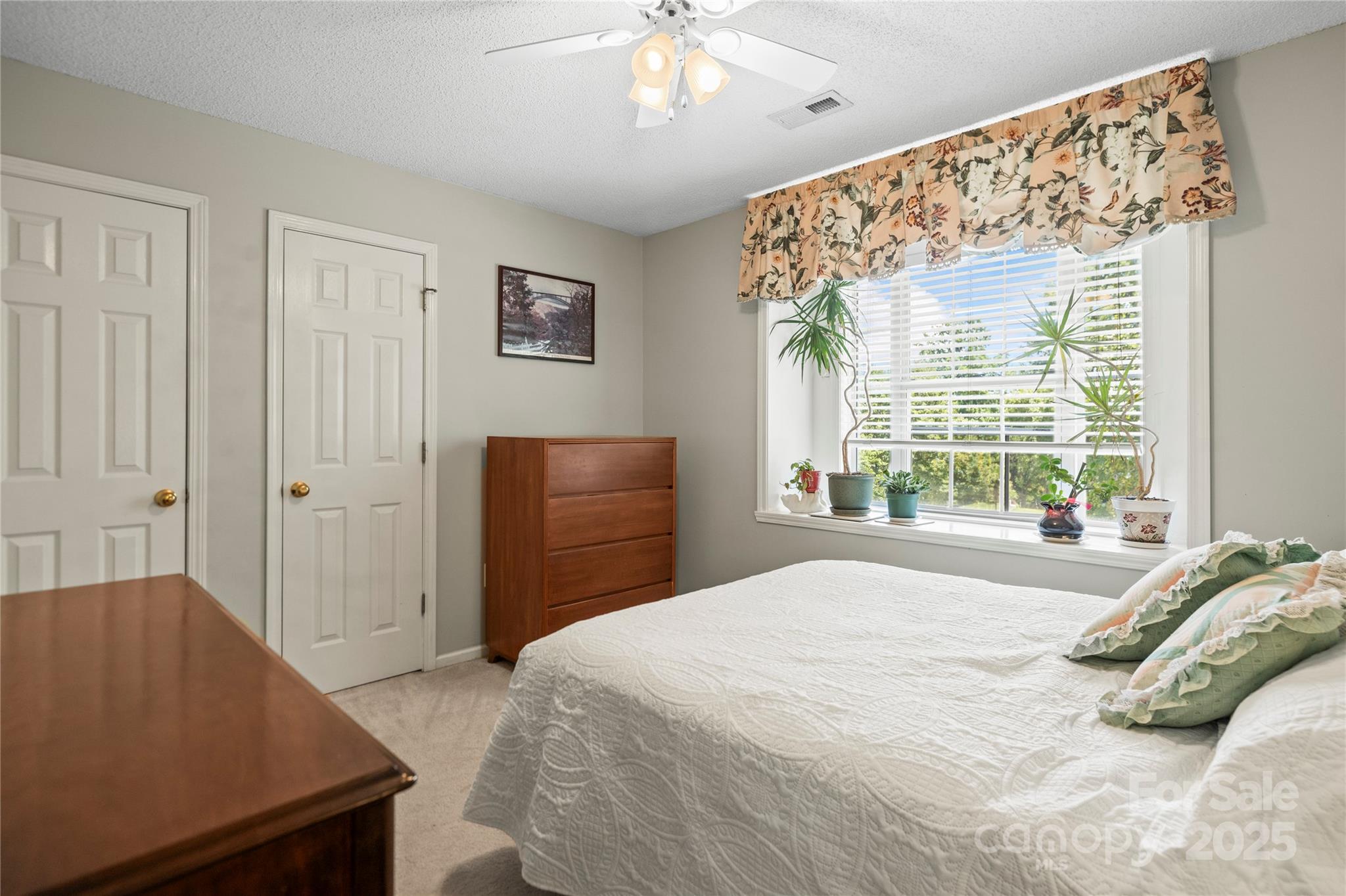 Hunters Bluff - Residential