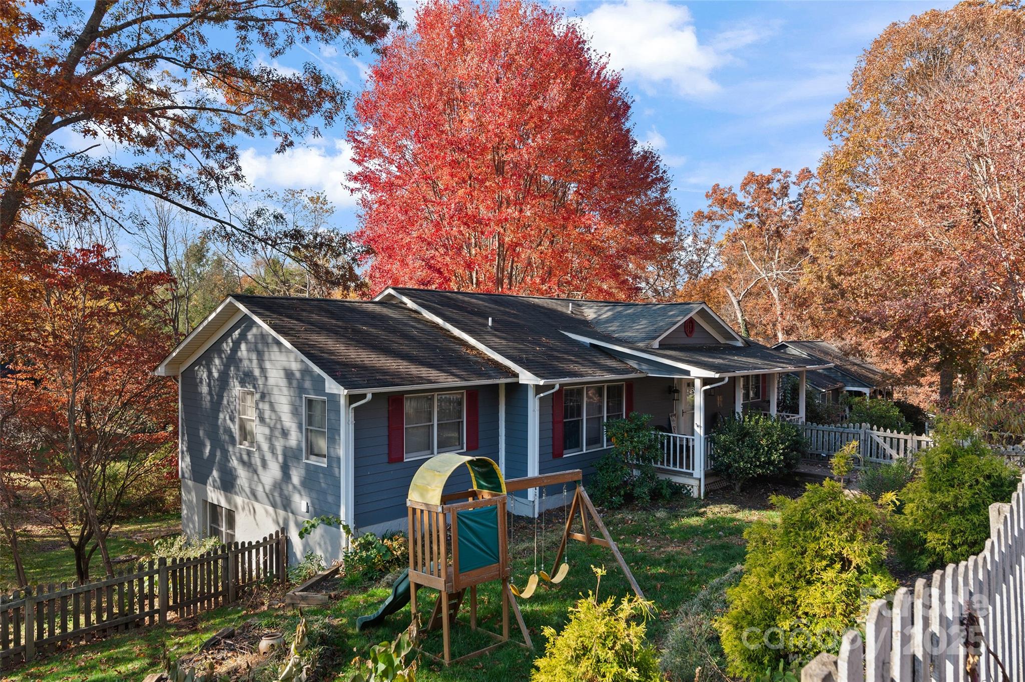 597 Penland Street