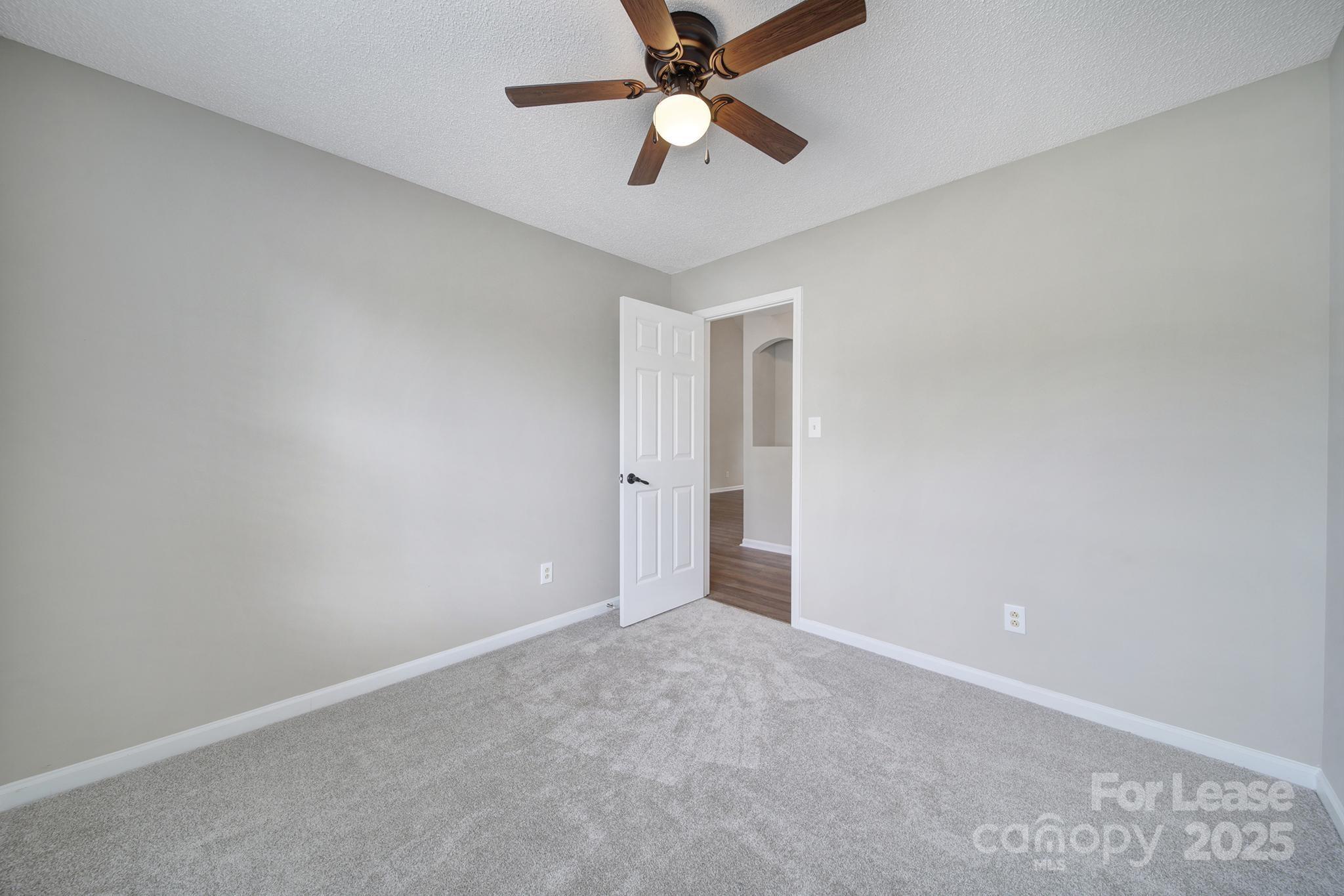 Alexis Pointe - Residential Lease