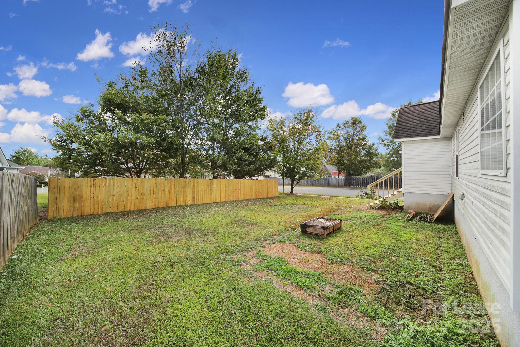 Alexis Pointe - Residential Lease