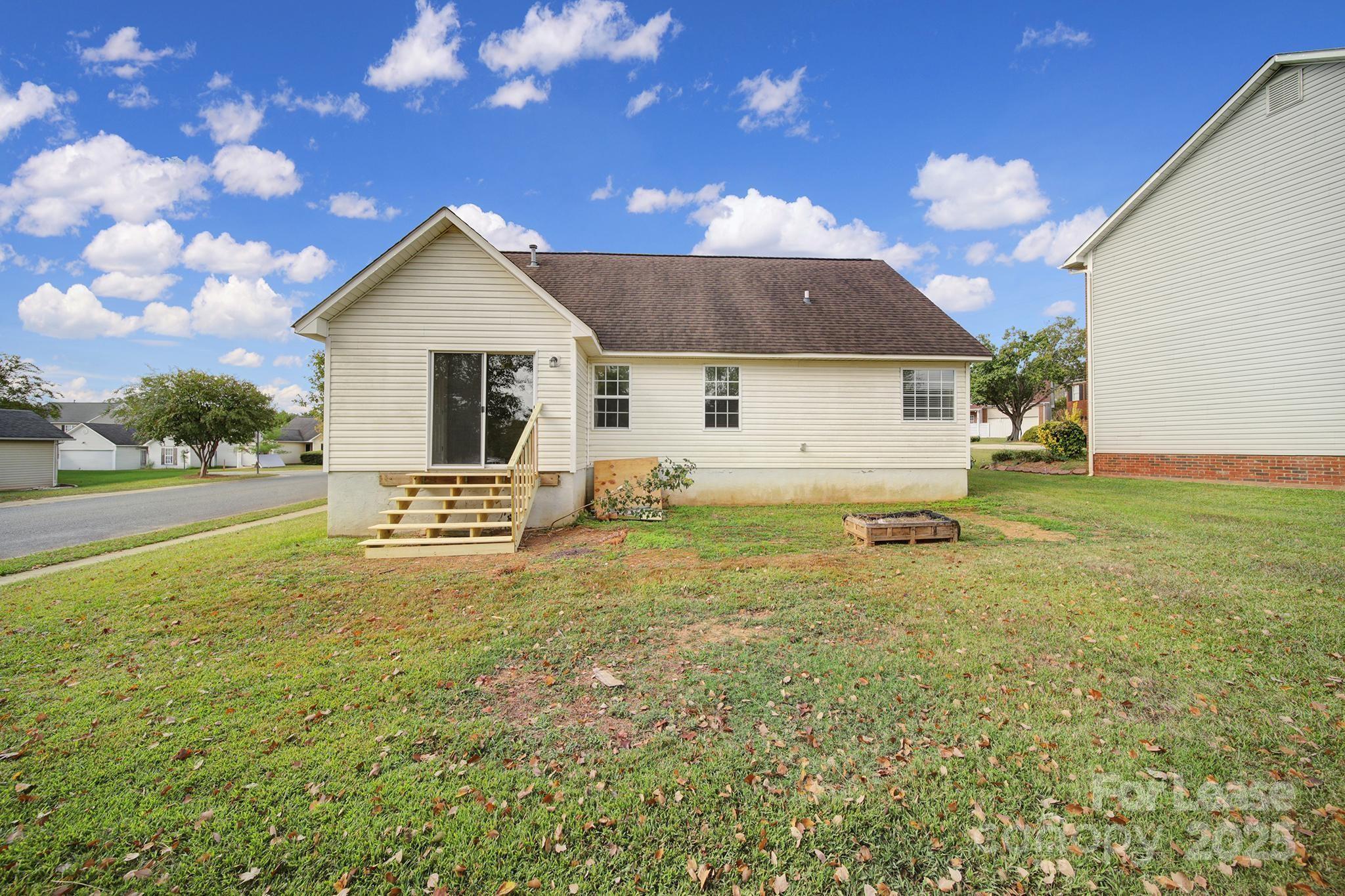 Alexis Pointe - Residential Lease