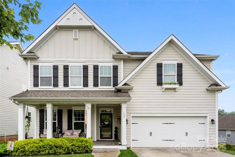 537 Lakeview Drive McAdenville NC 28101